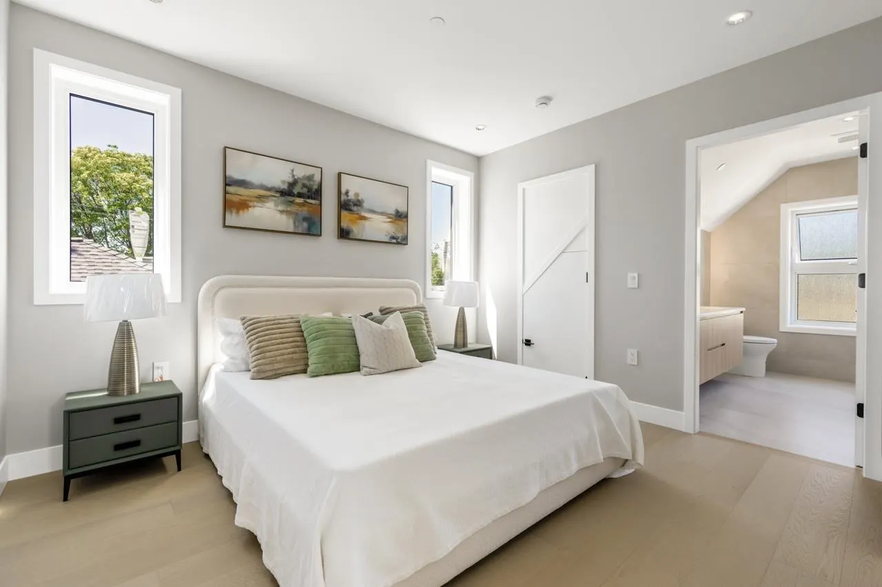 3771 W King Edward Avenue #2