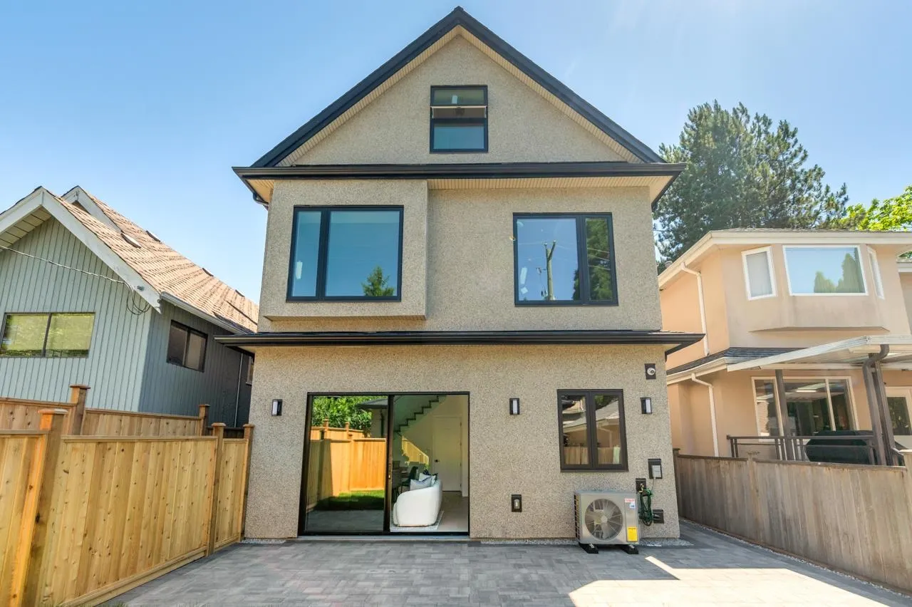 3771 W King Edward Avenue #2