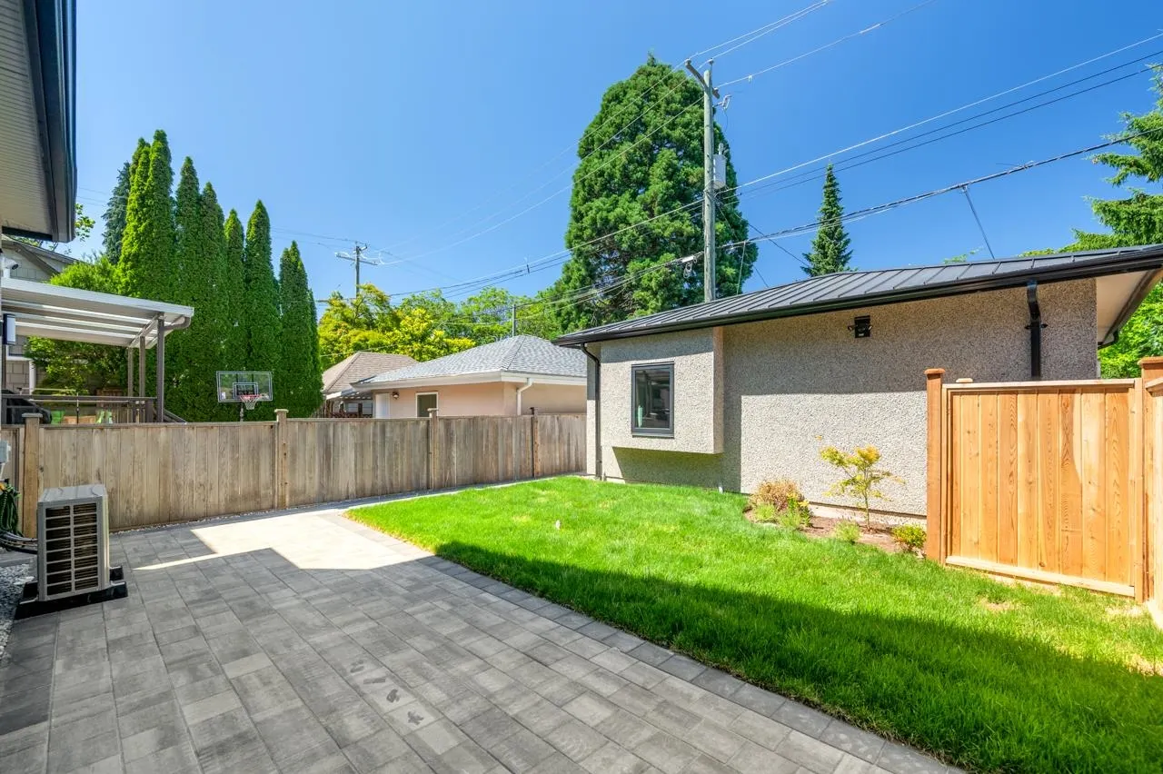 3771 W King Edward Avenue #2