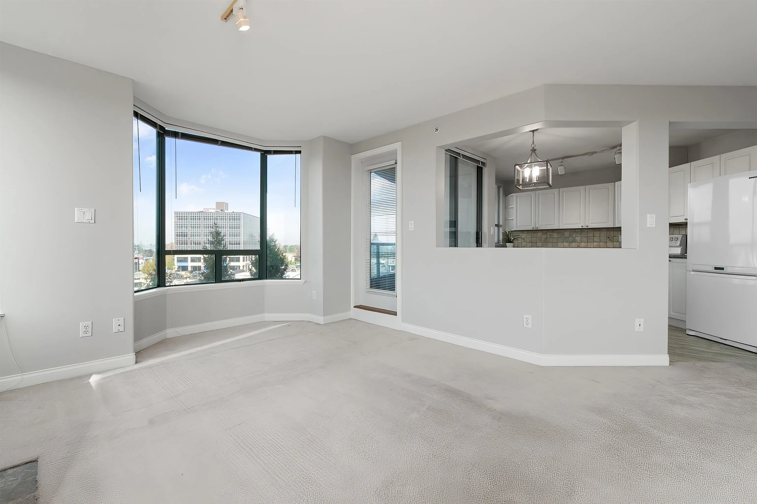 33065 Mill Lake Road #805