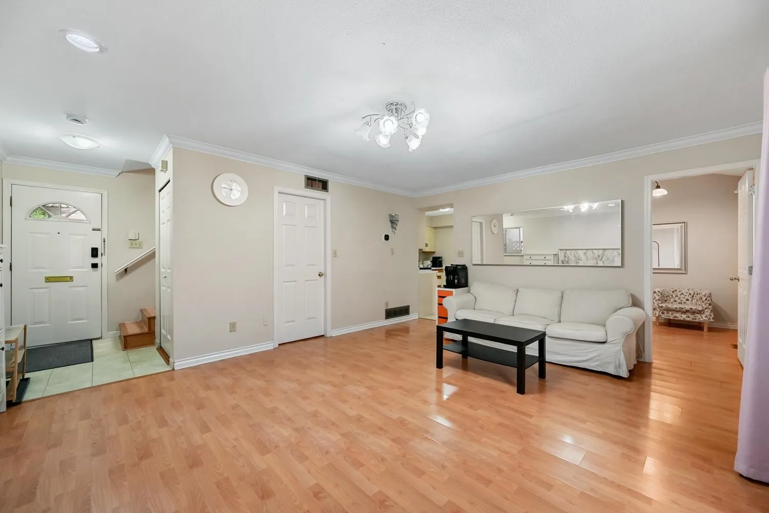 819 W 70th Avenue