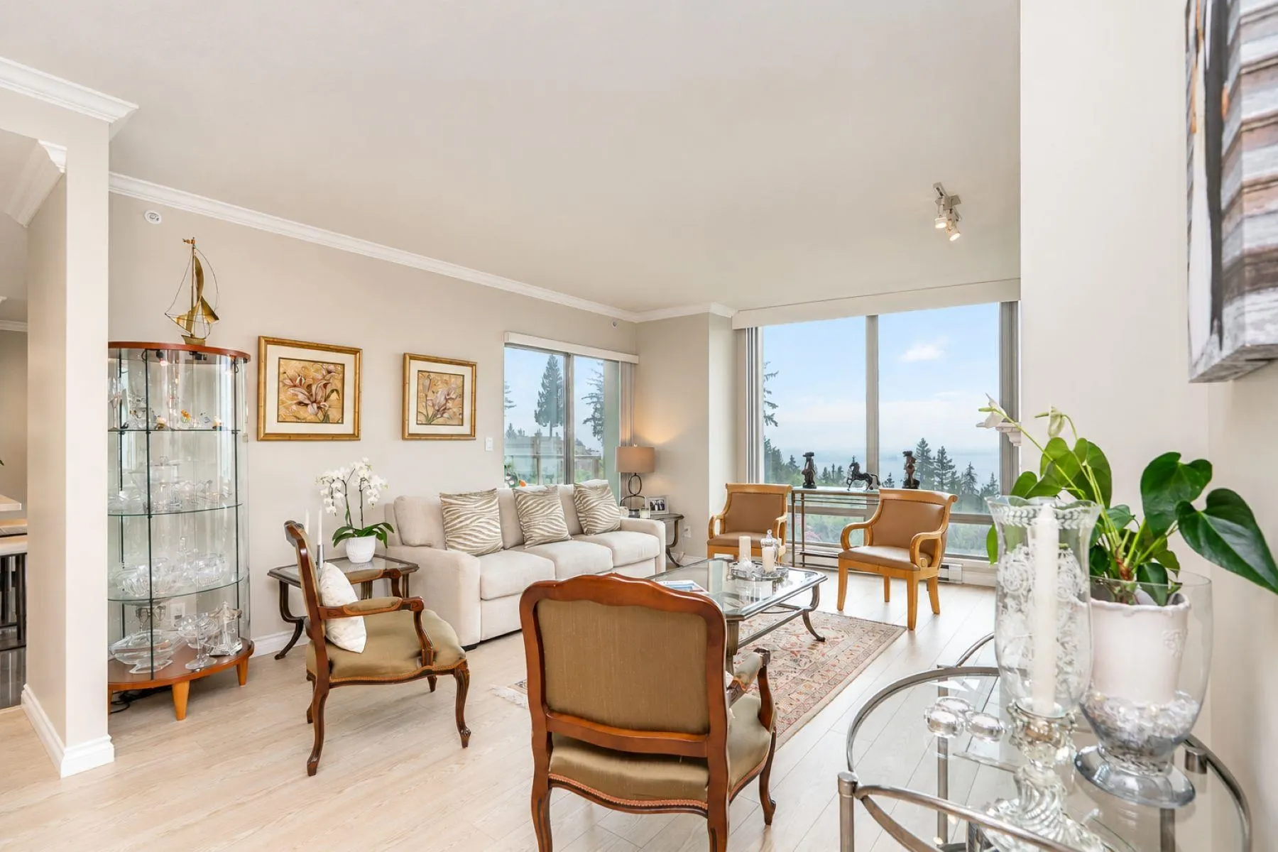3131 Deer Ridge Drive #402