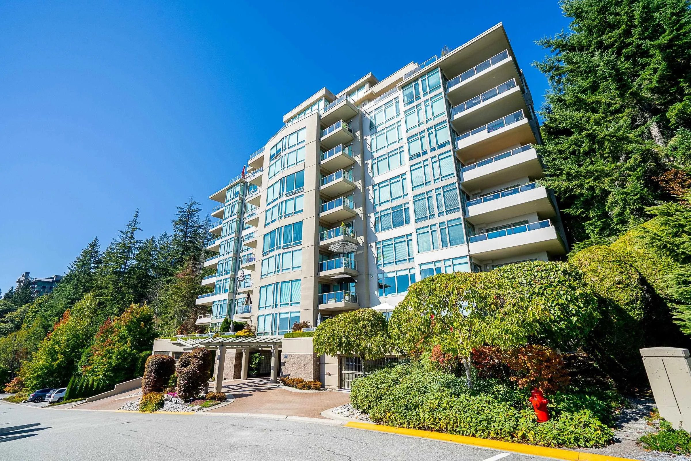 3131 Deer Ridge Drive #402