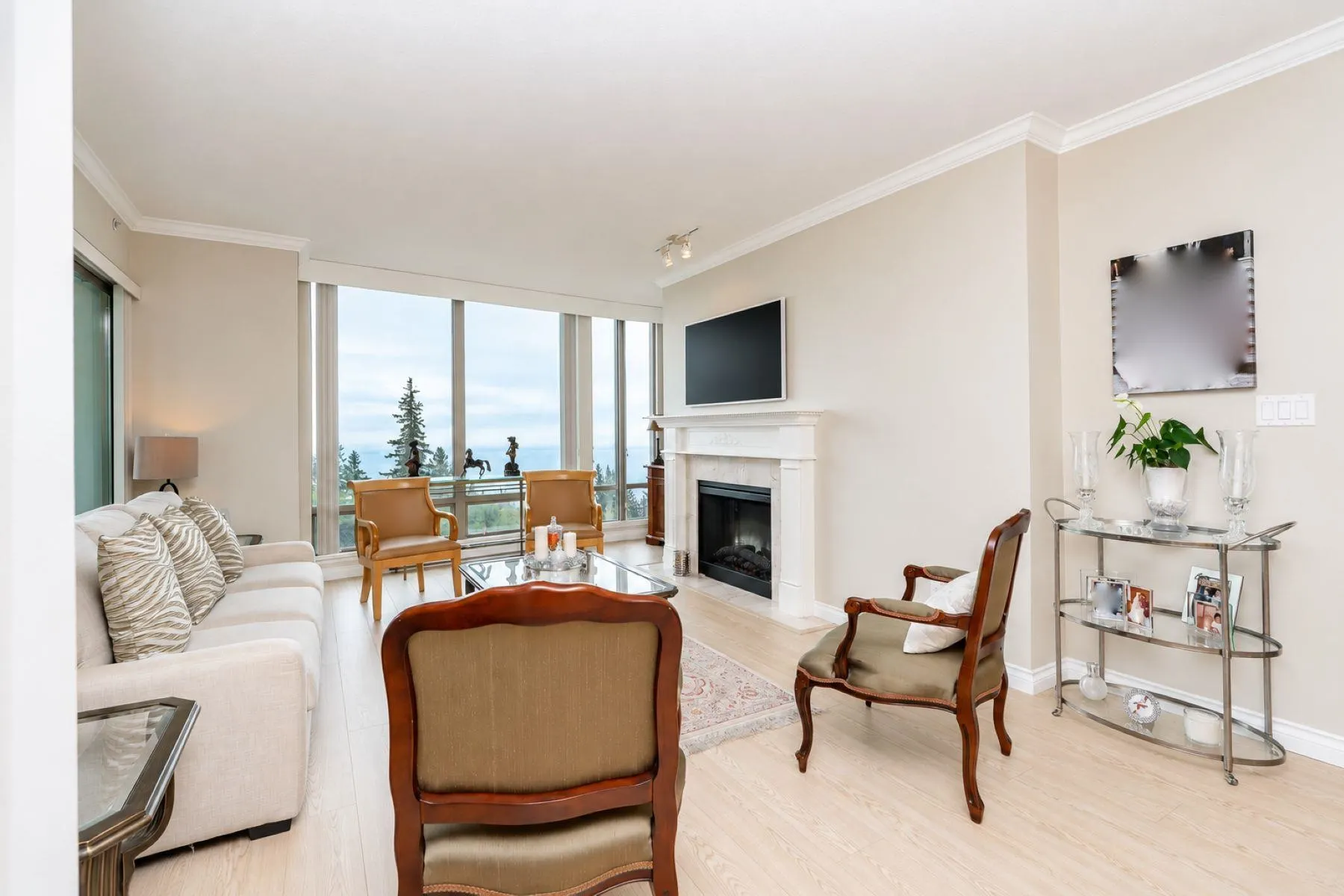 3131 Deer Ridge Drive #402