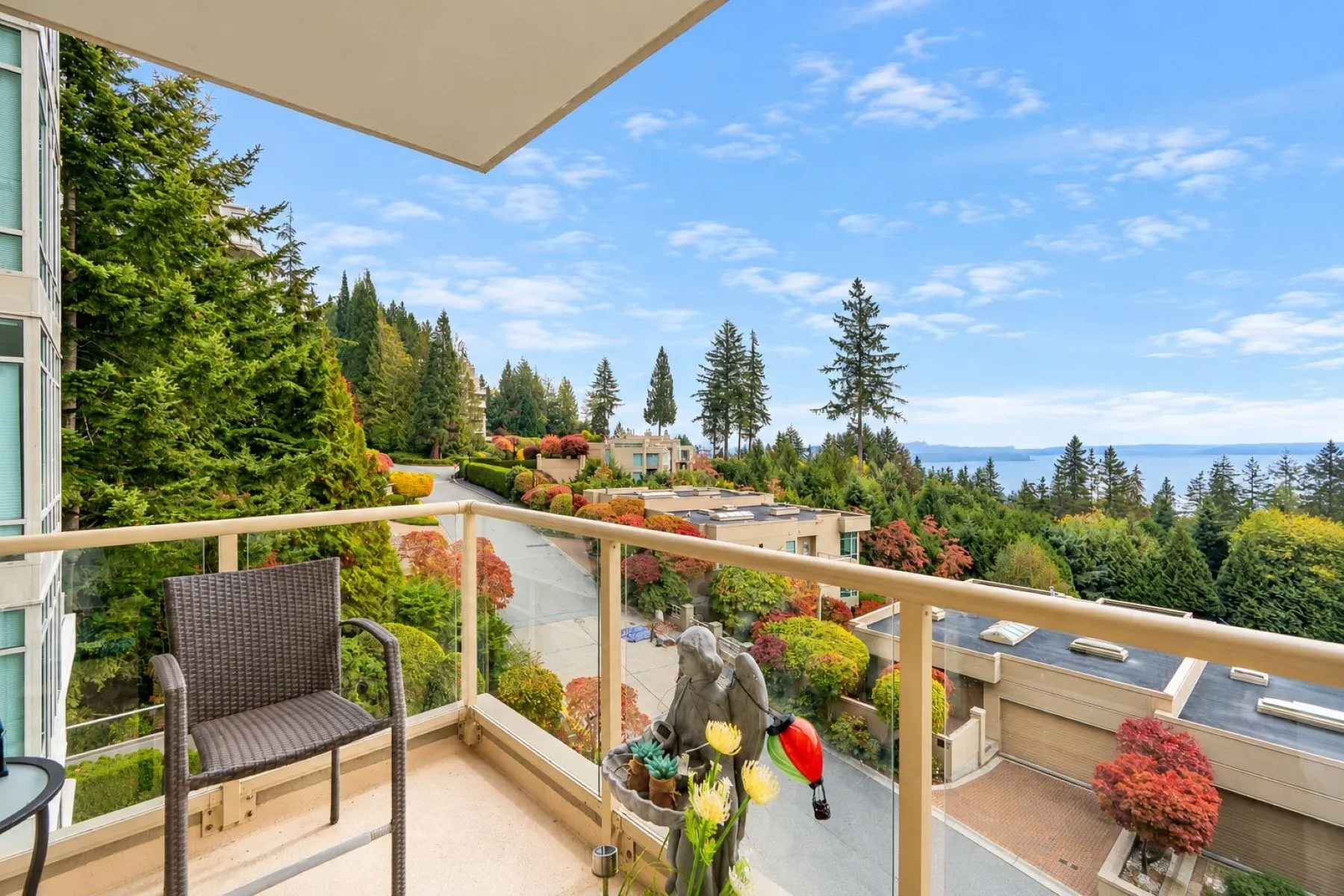 3131 Deer Ridge Drive #402