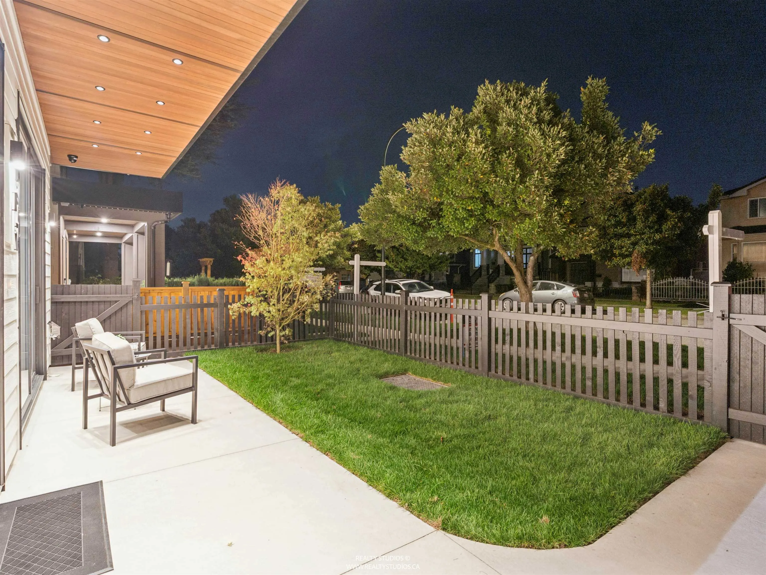 2541 E 2nd Avenue #1