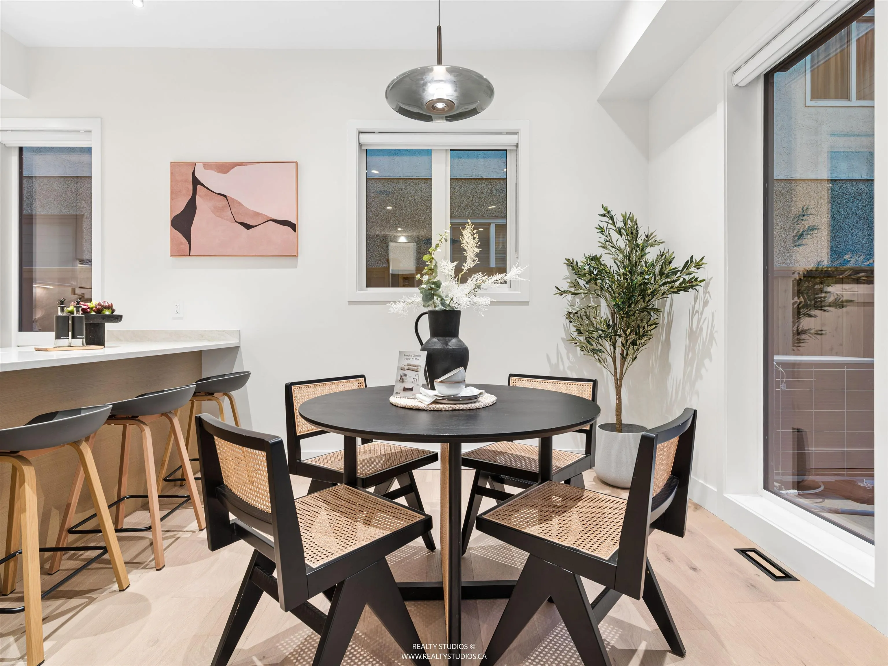 2541 E 2nd Avenue #2