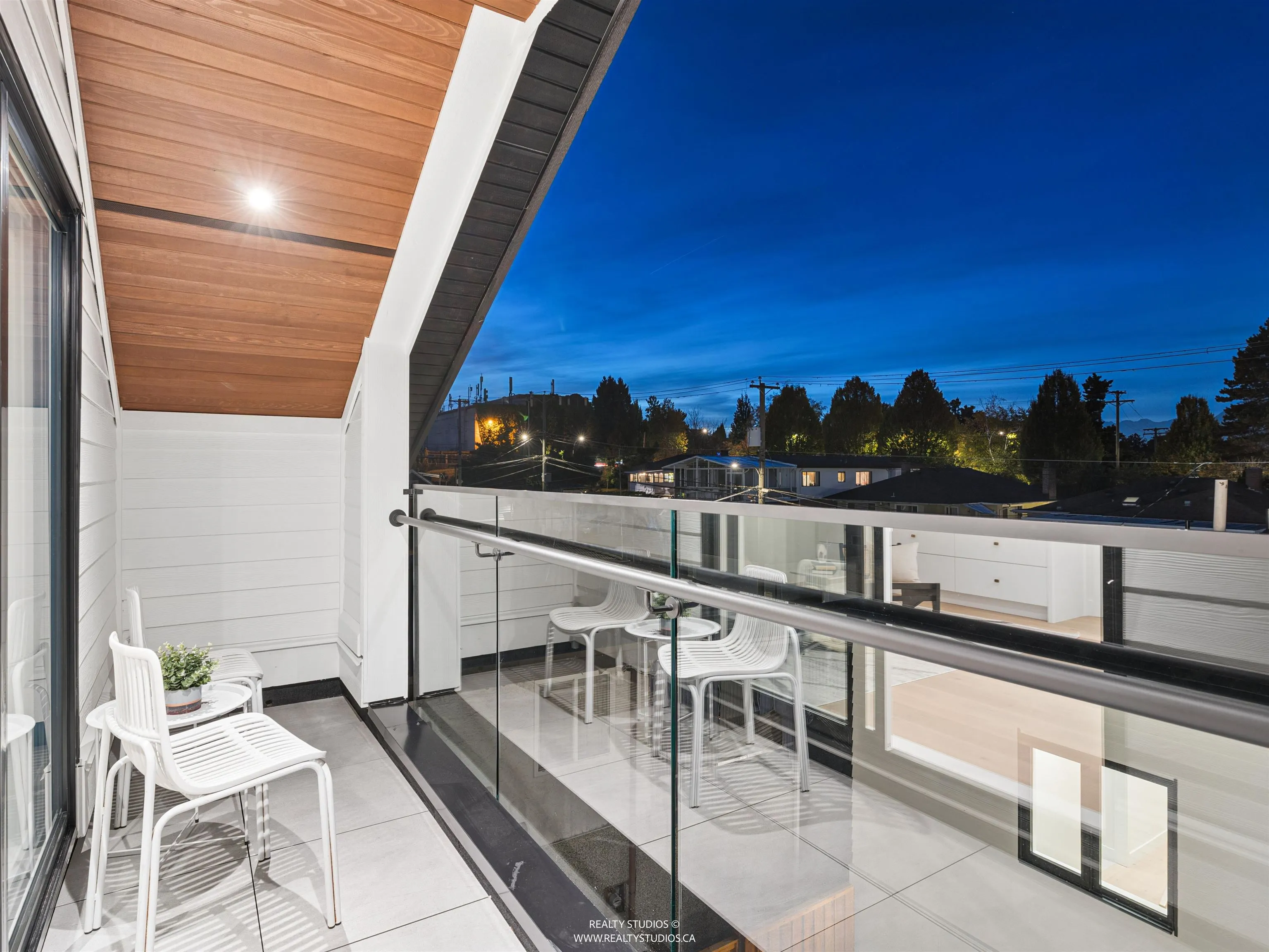2541 E 2nd Avenue #2