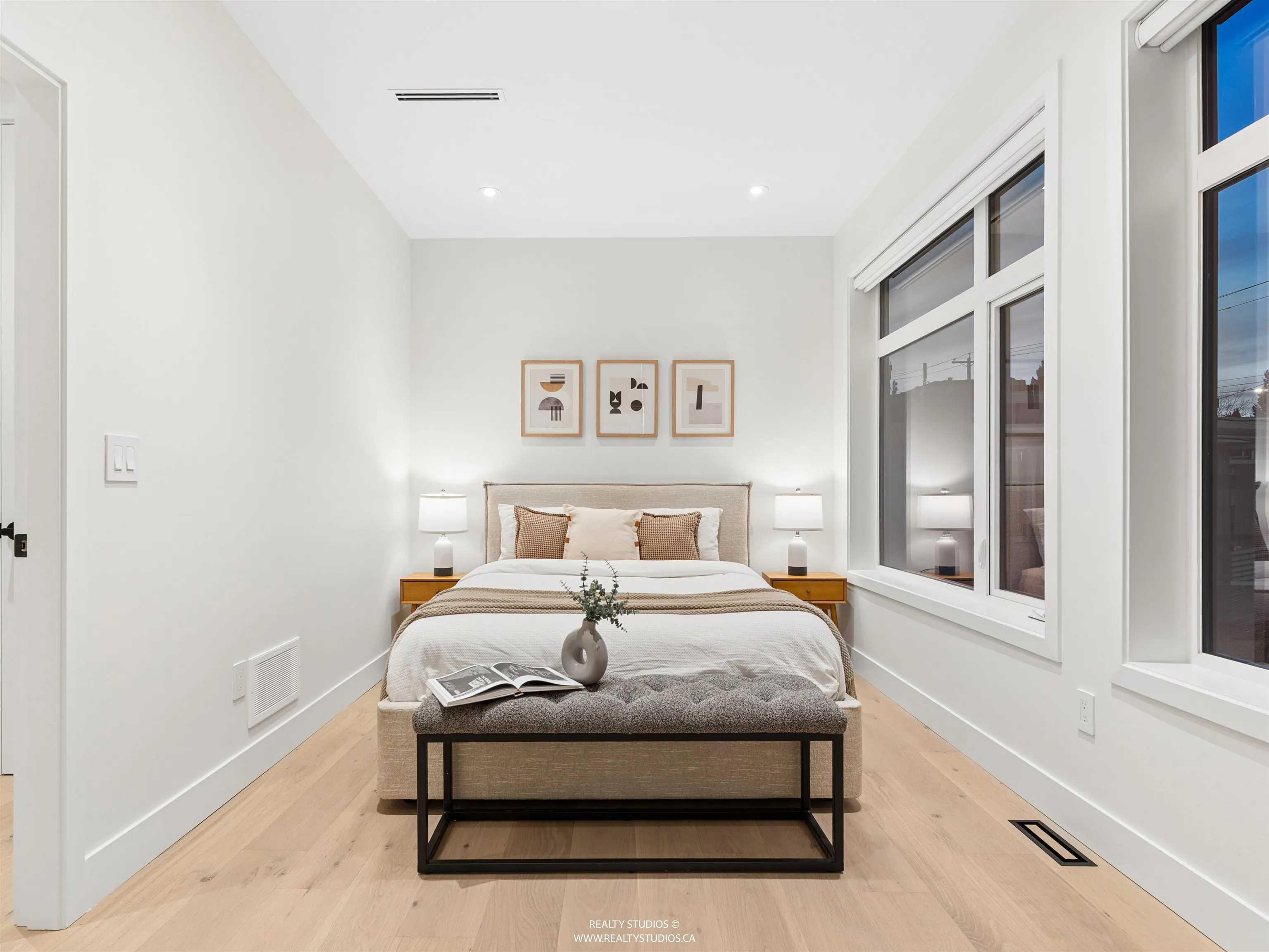 2541 E 2nd Avenue #2