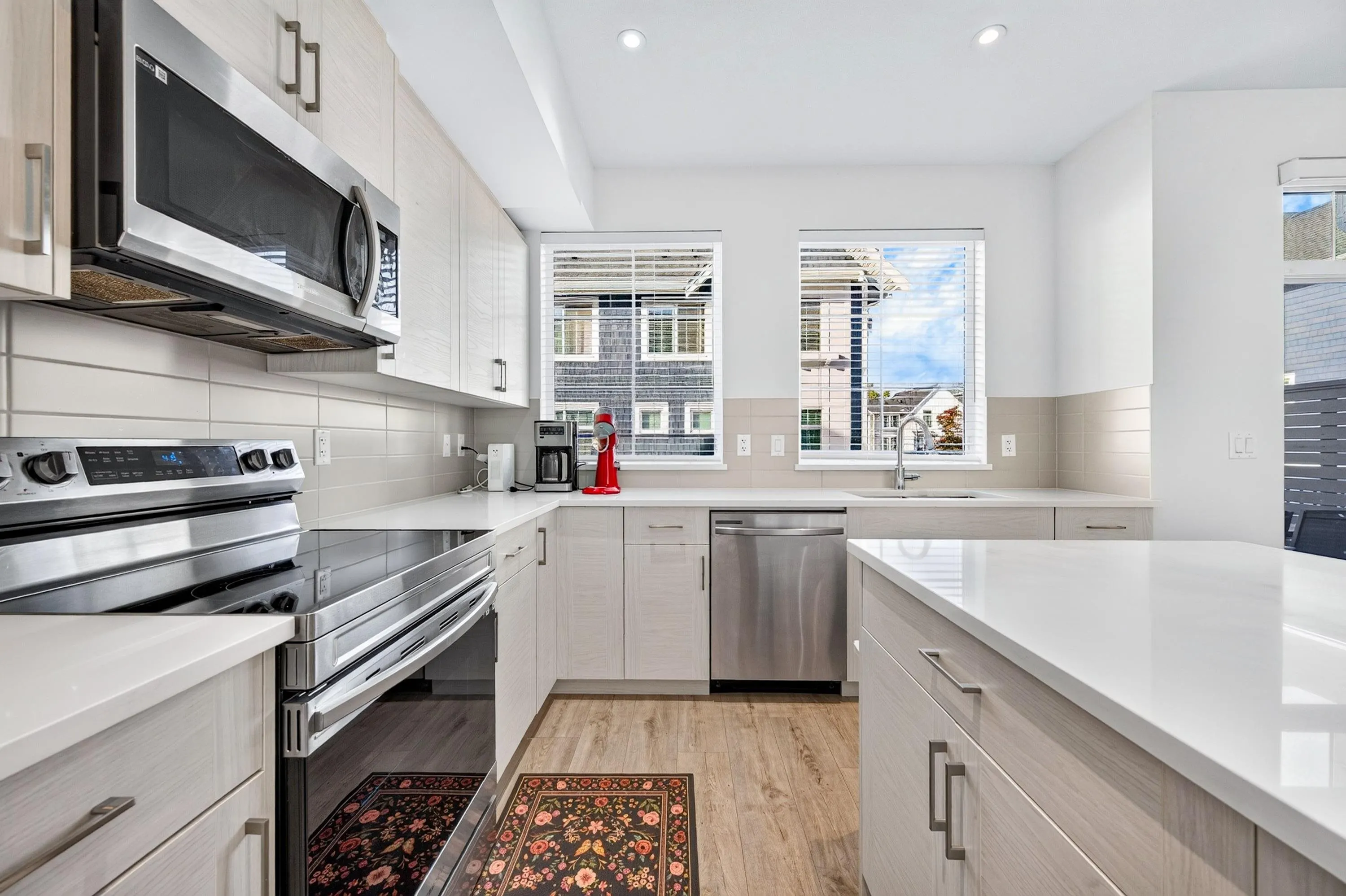 20180 84 Avenue #122