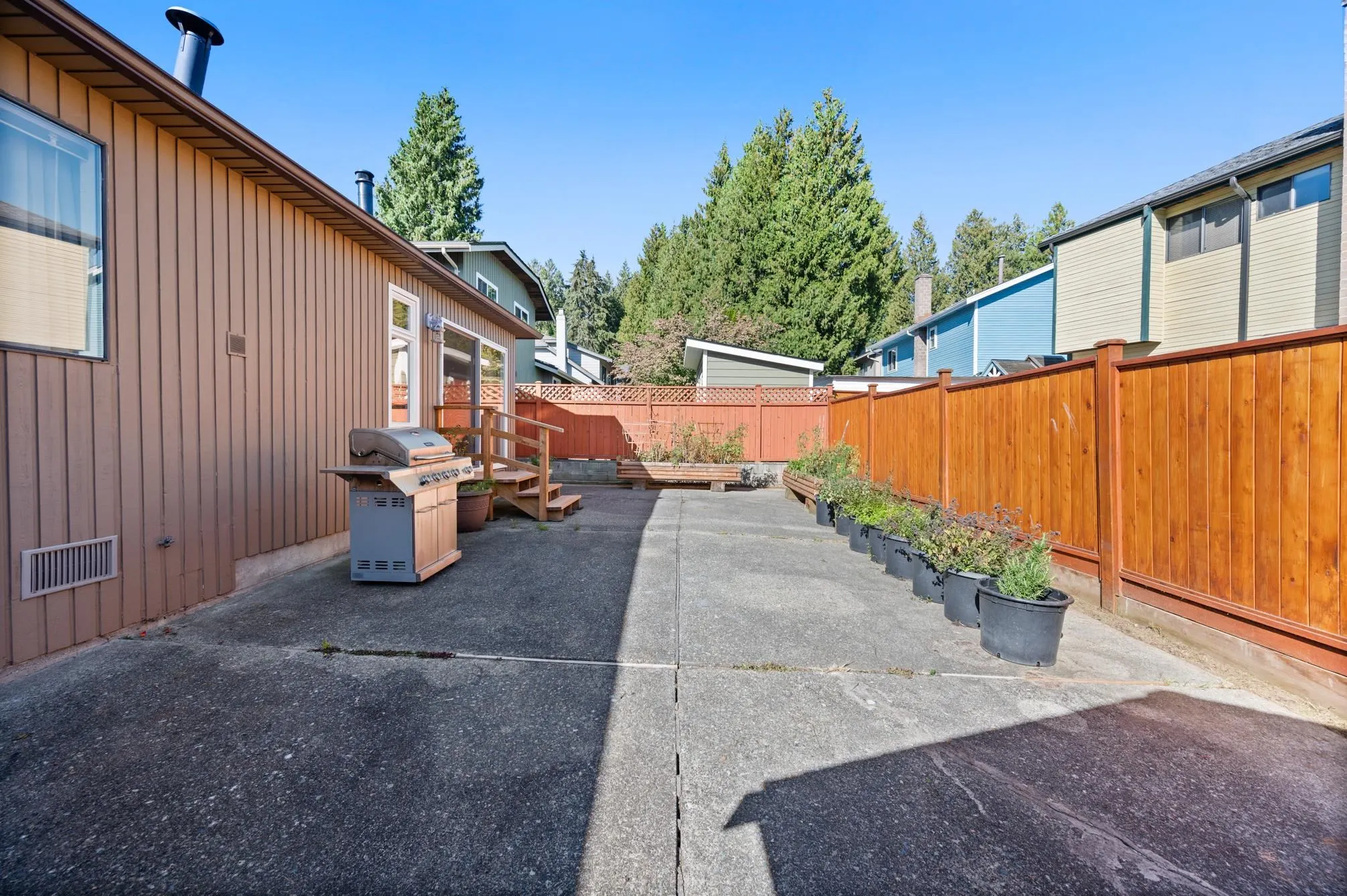 6426 Wade Road