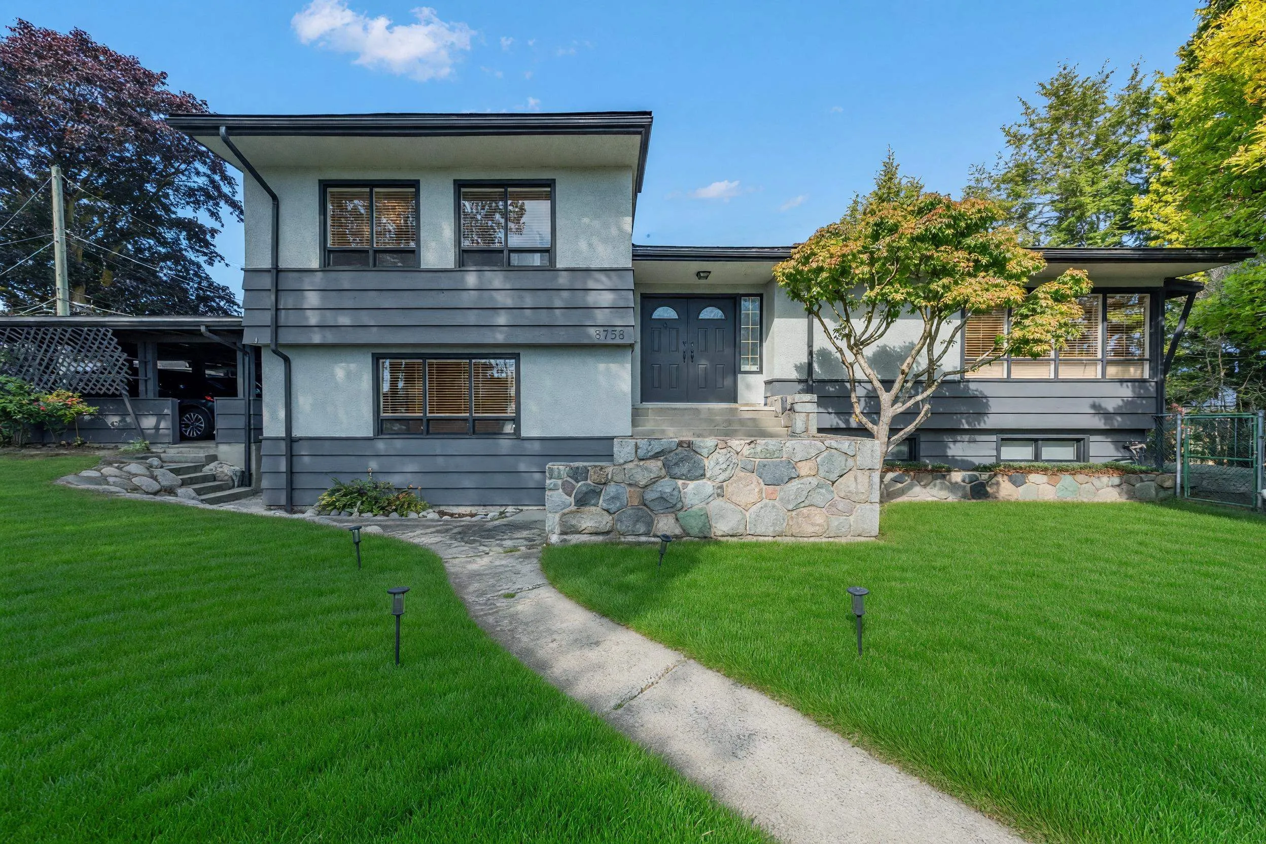 8758 Crest Drive