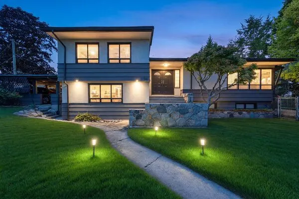 8758 Crest Drive