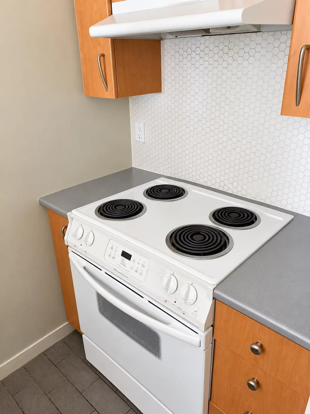 1295 Richards Street #15xx