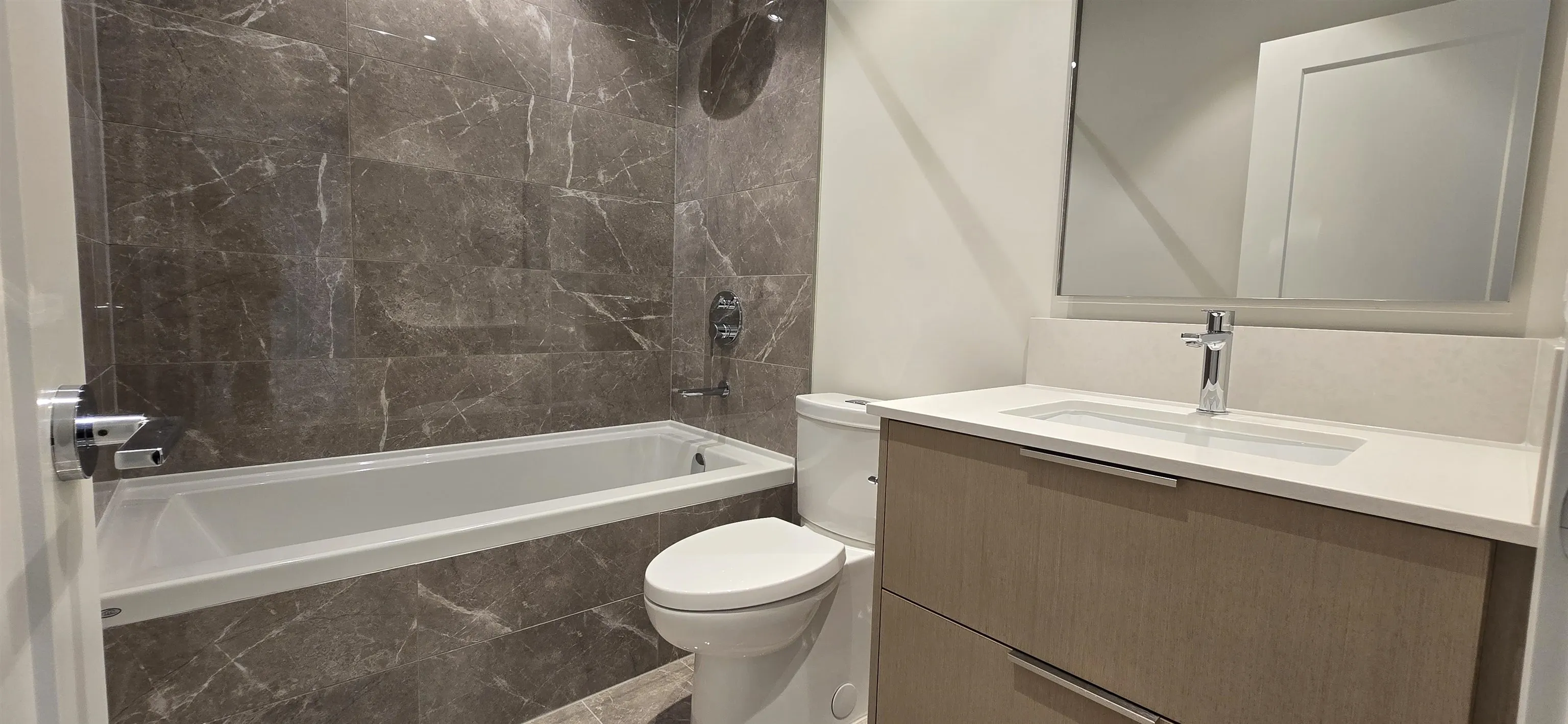 128 W 15th Street #2103
