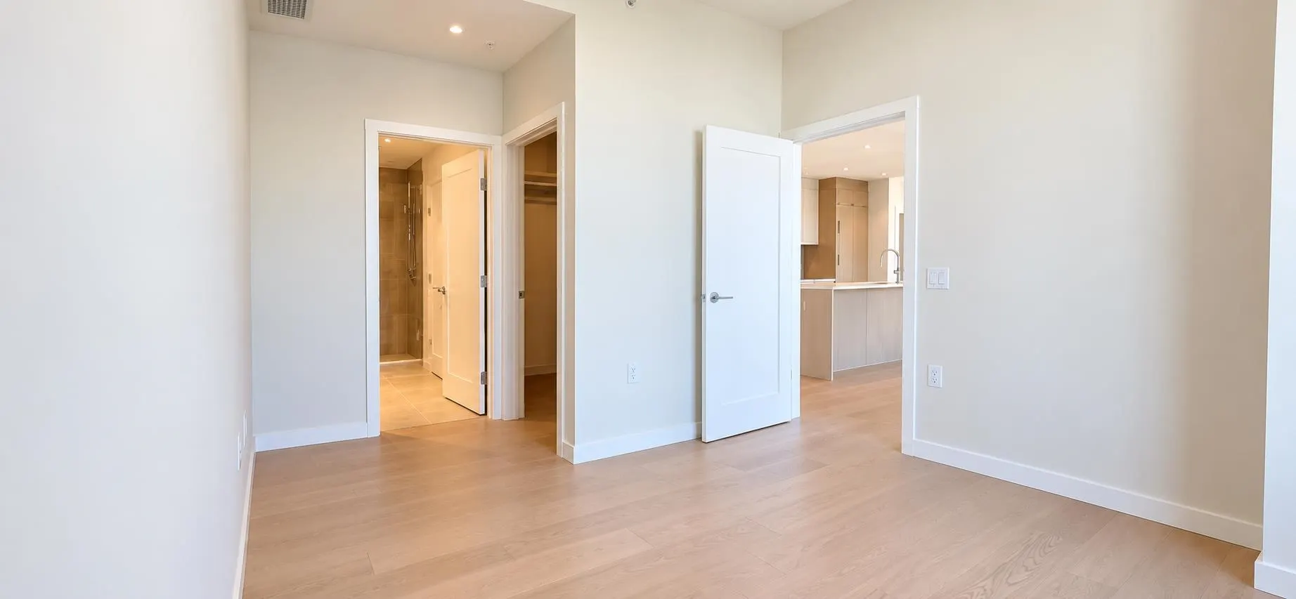 128 W 15th Street #2103