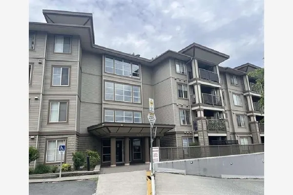 45567 Yale Road #101