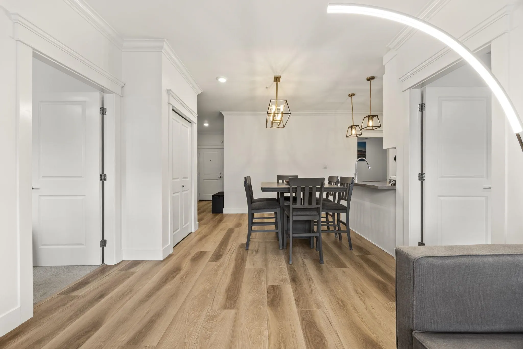 2389 Hawthorne Avenue #304