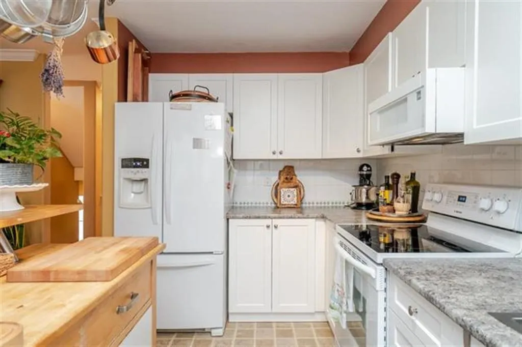 8930 Walnut Grove Drive #70