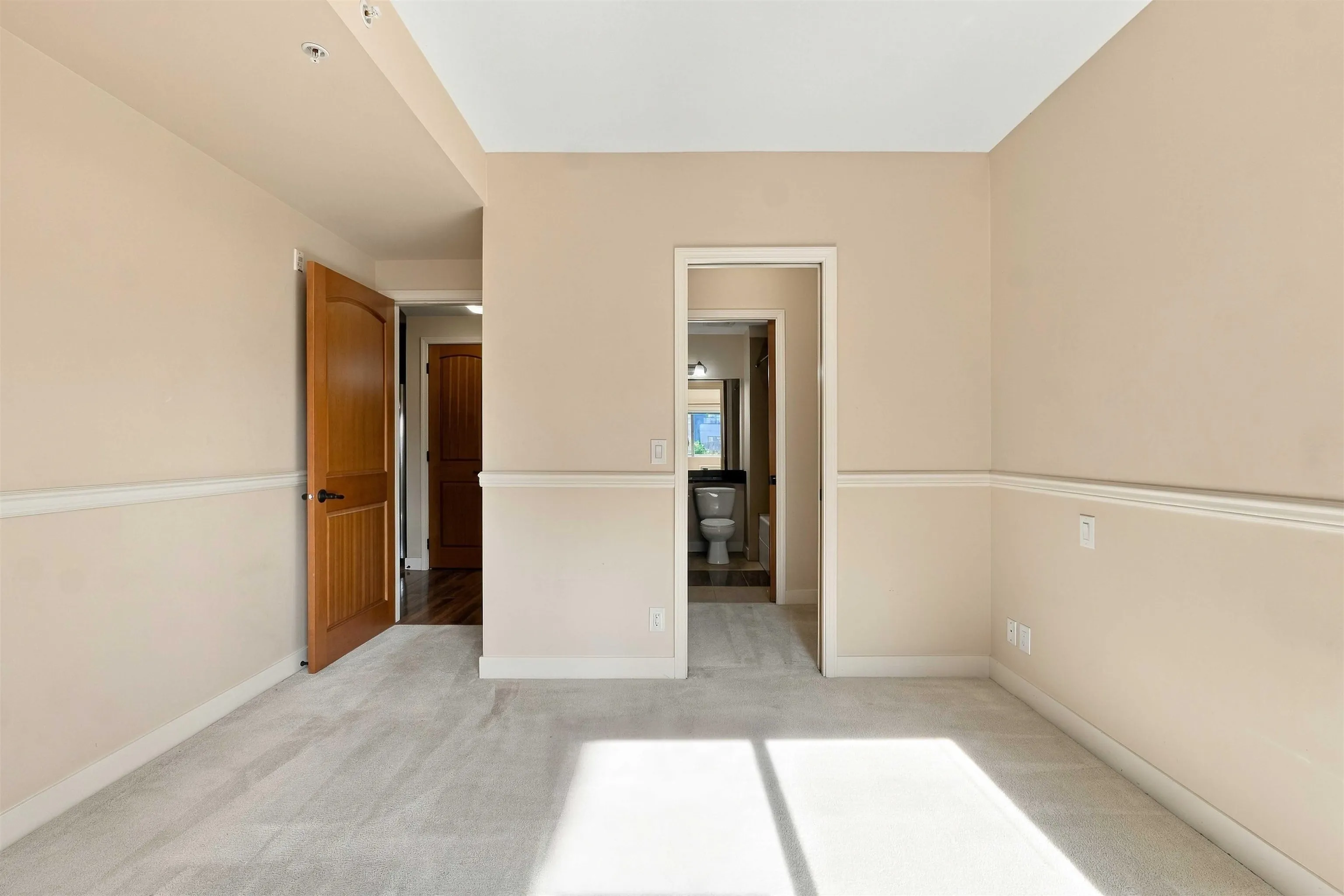 11935 Burnett Street #216