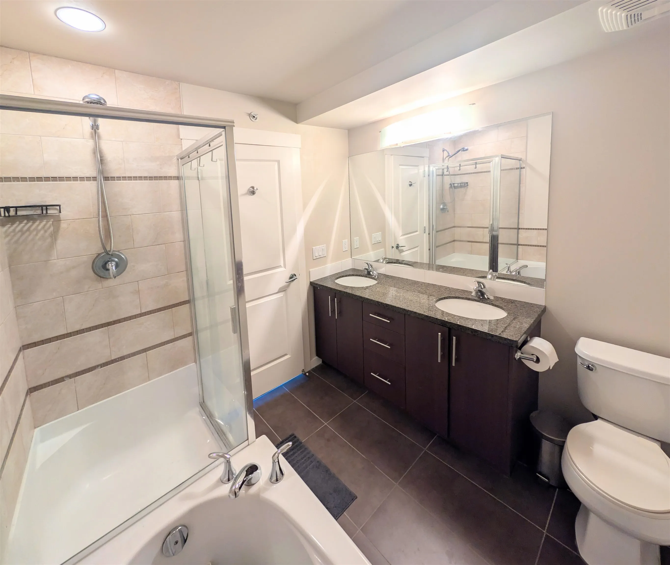 6077 London Road #206