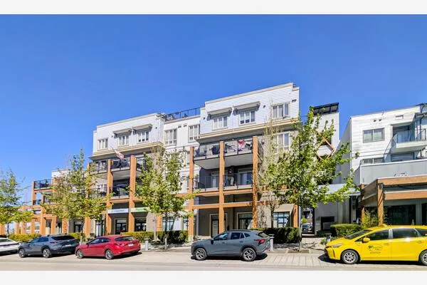 6077 London Road #206