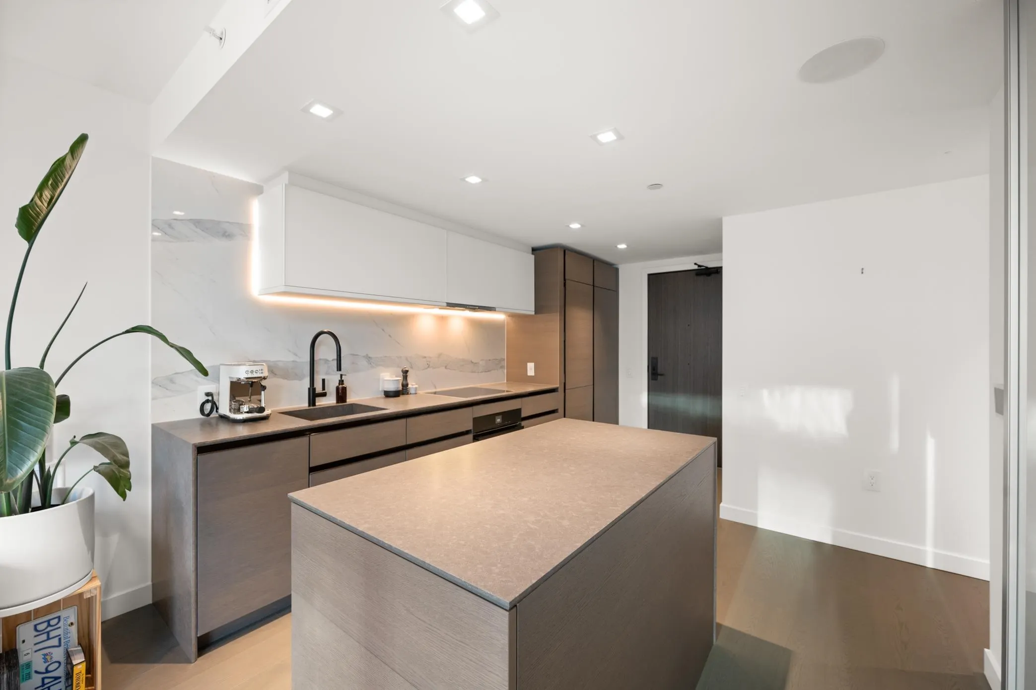 620 Cardero Street #1404