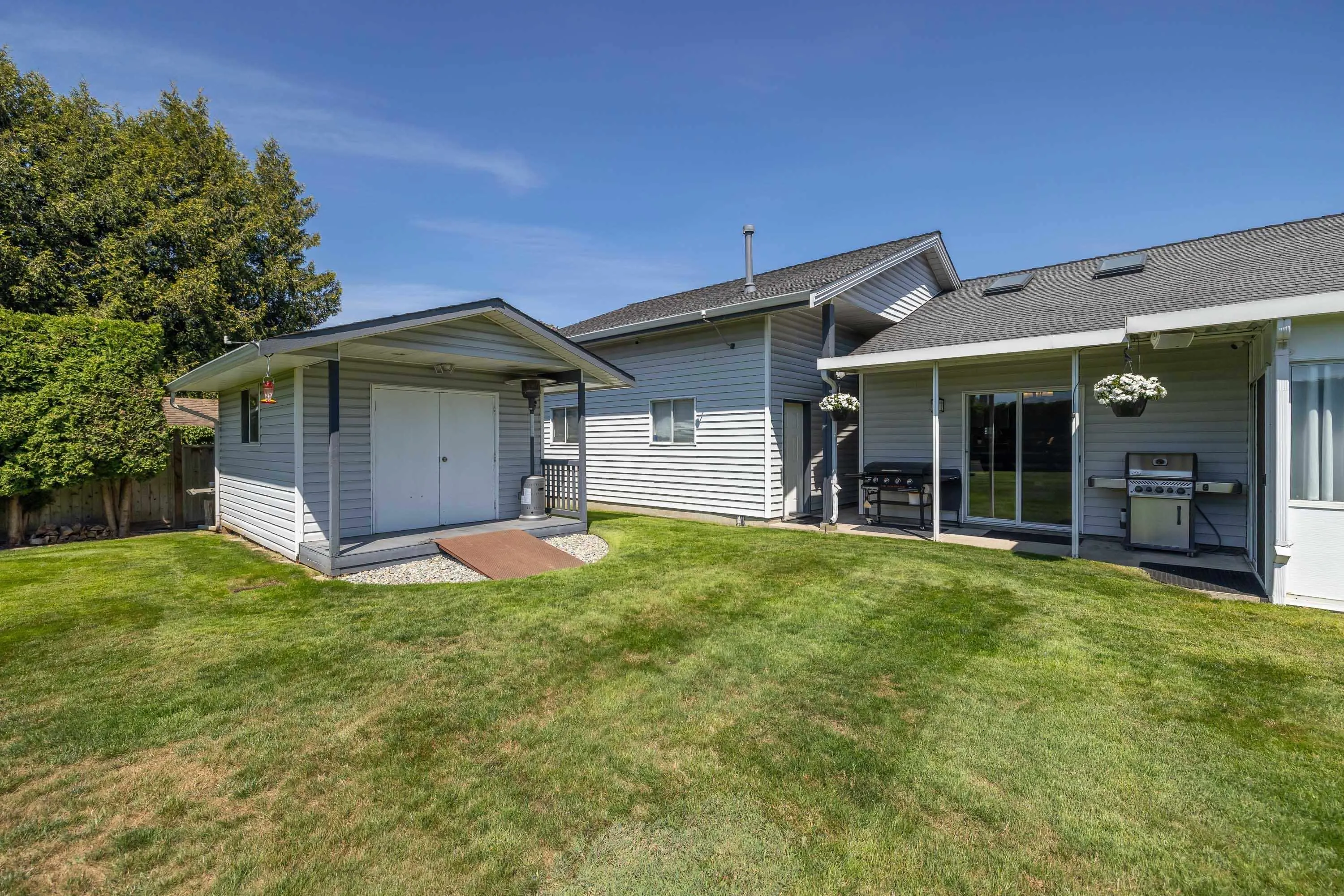 15430 Kilmore Close