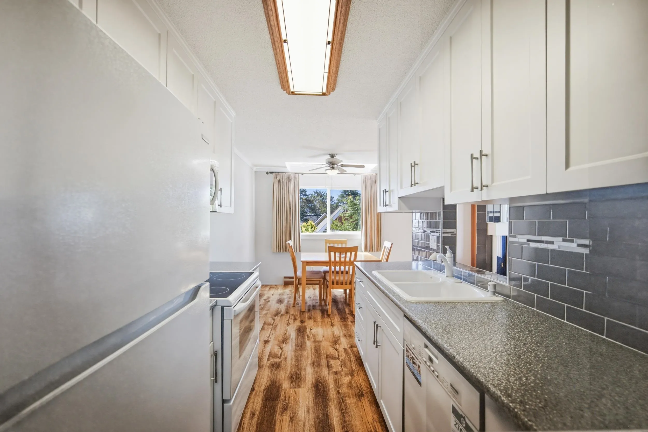4926 48 Avenue #306