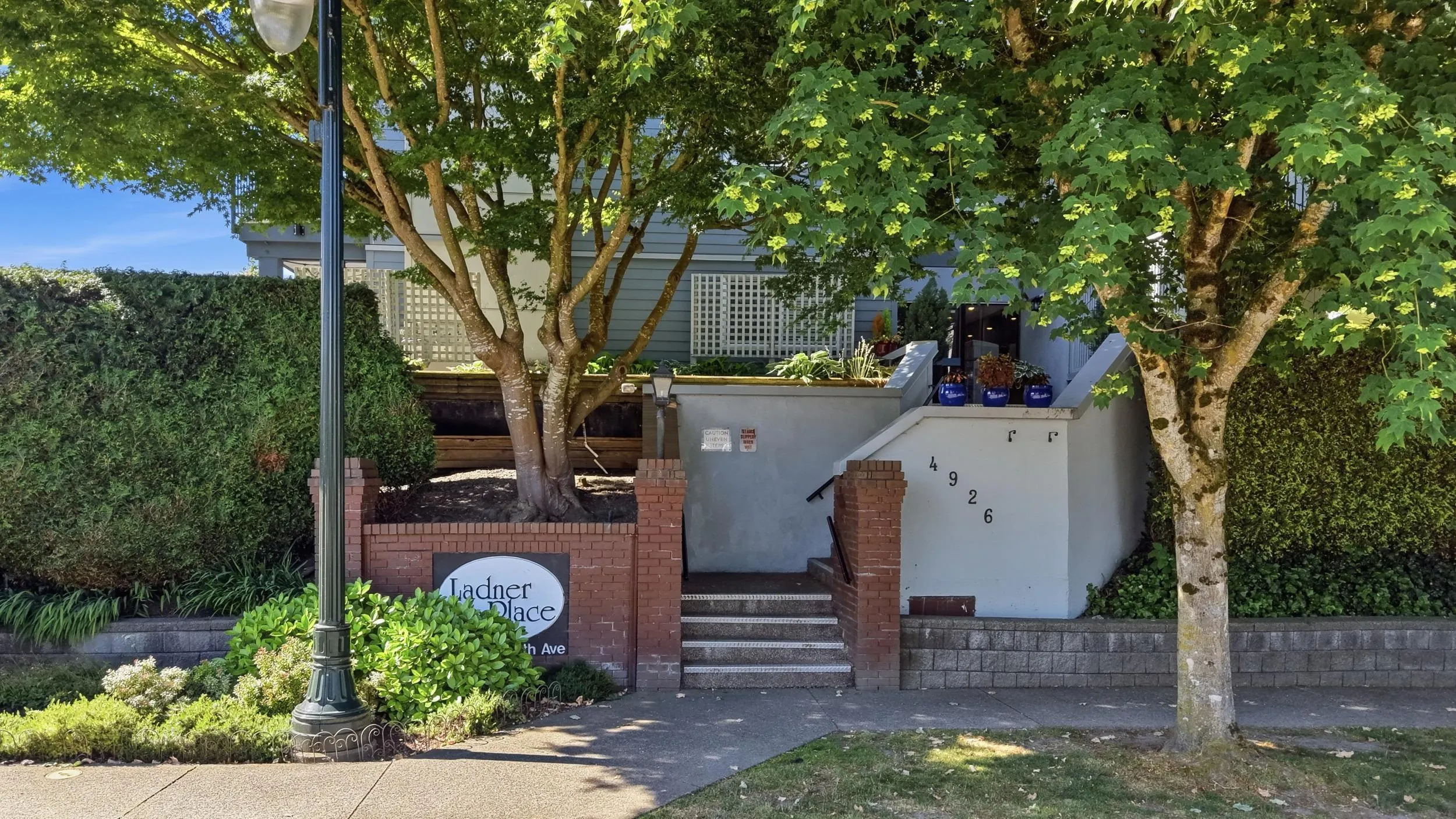 4926 48 Avenue #306