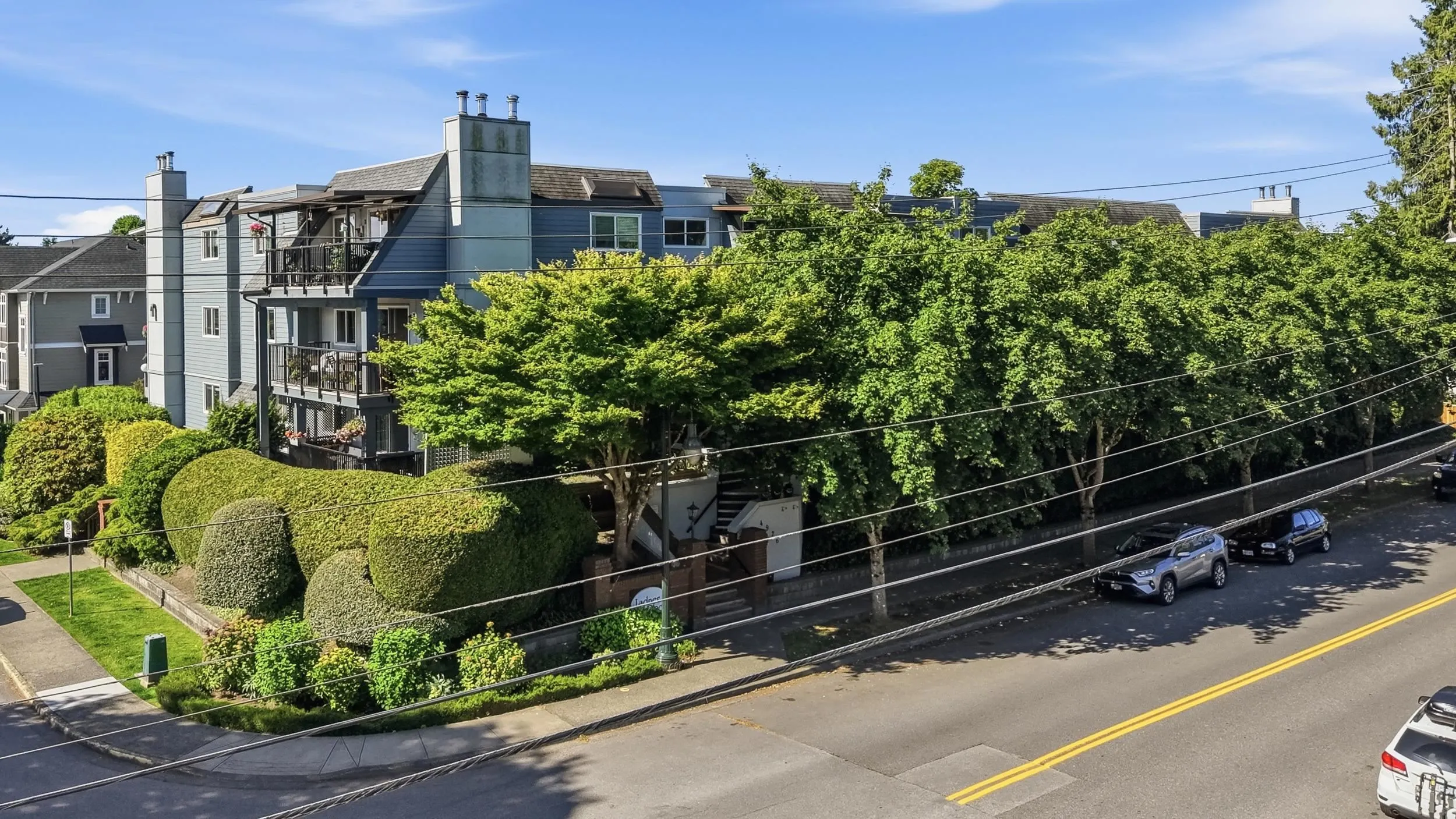4926 48 Avenue #306