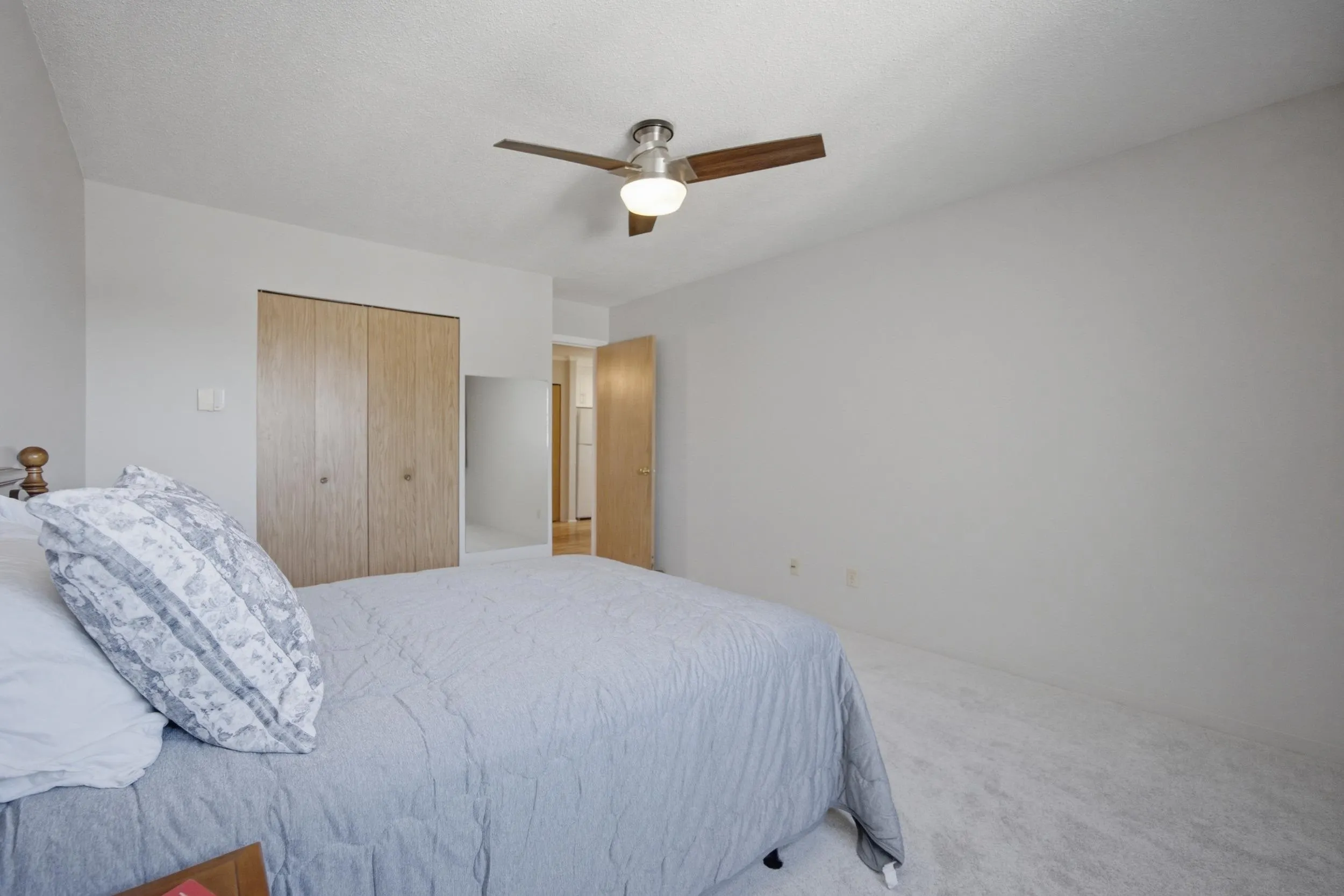 4926 48 Avenue #306