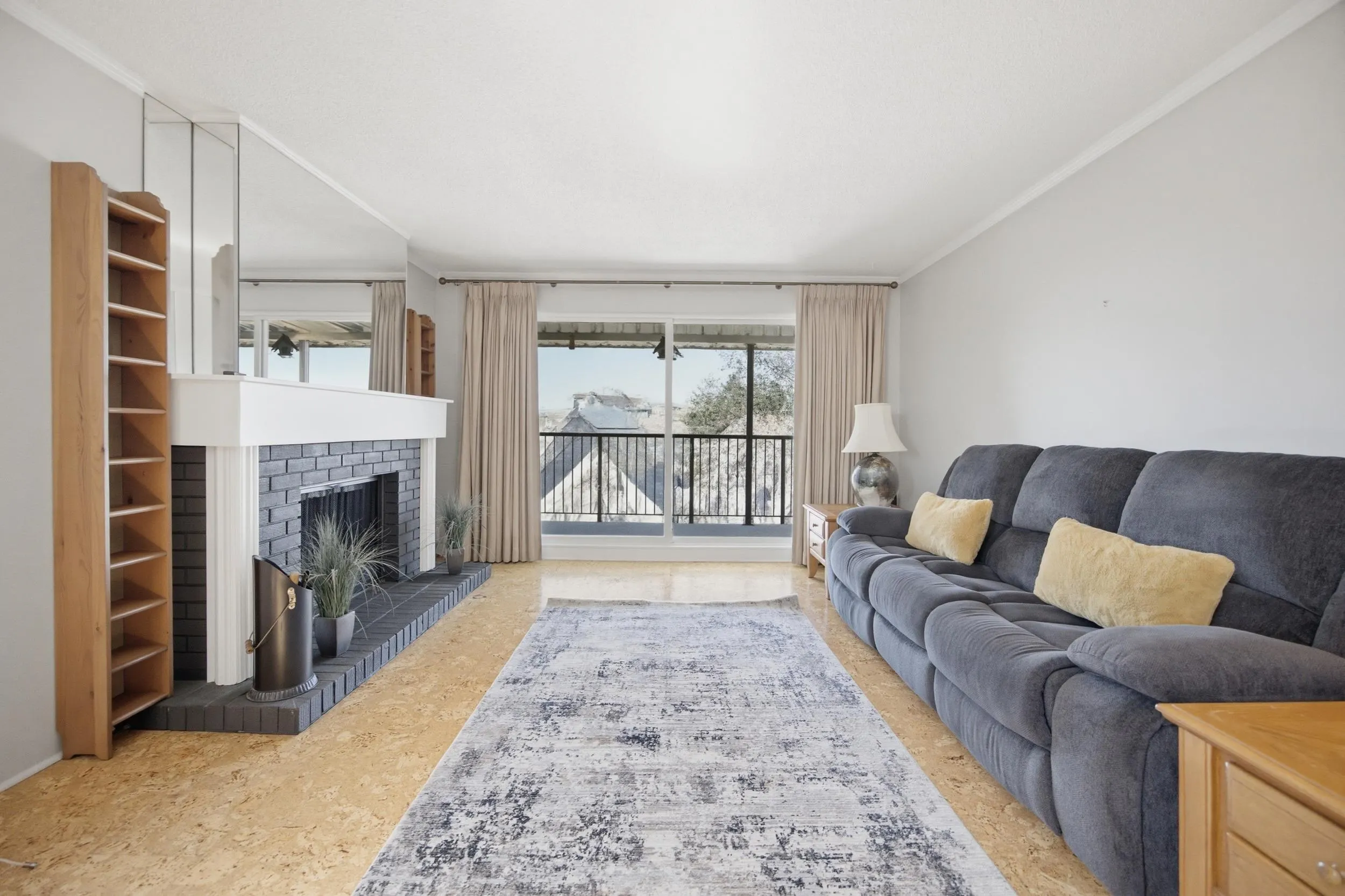 4926 48 Avenue #306