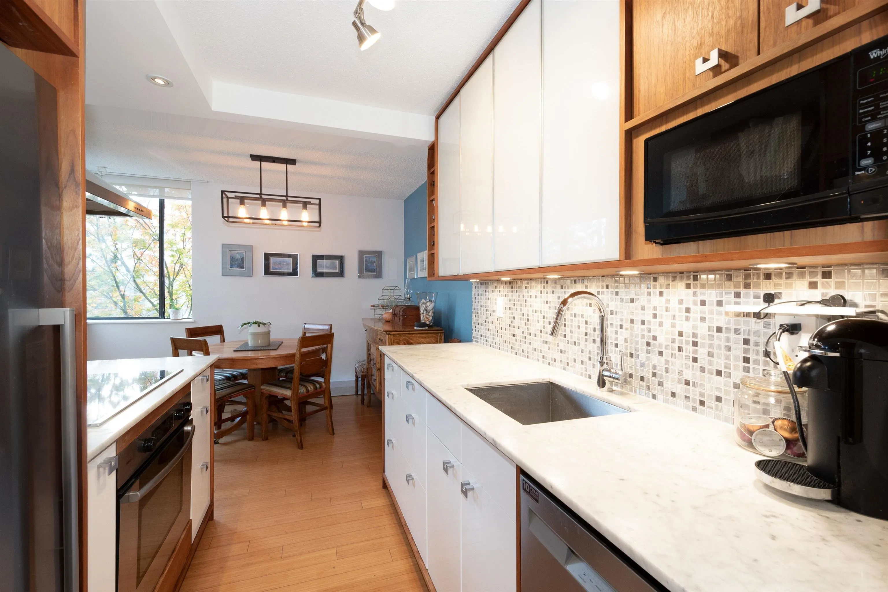 1127 Barclay Street #201