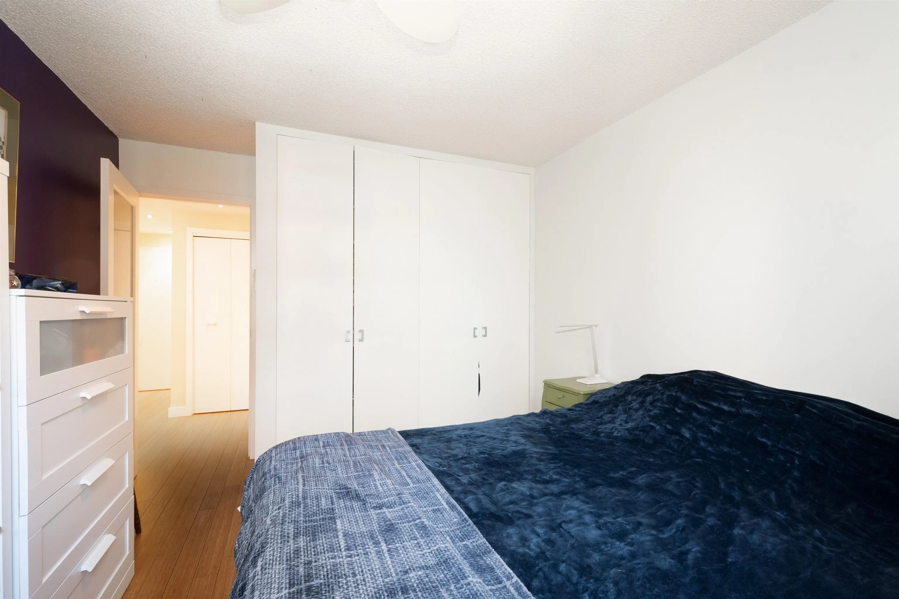 1127 Barclay Street #201