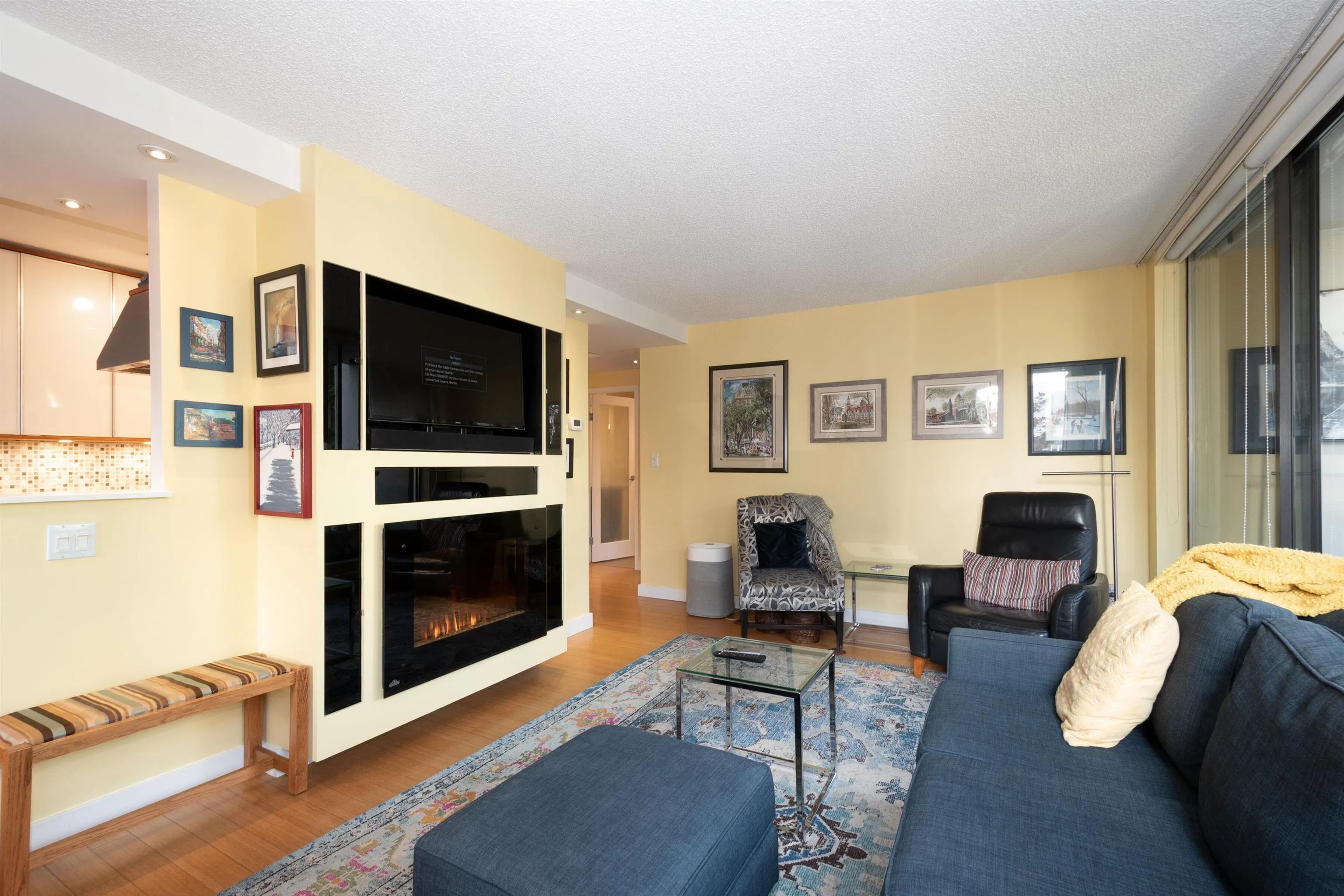 1127 Barclay Street #201