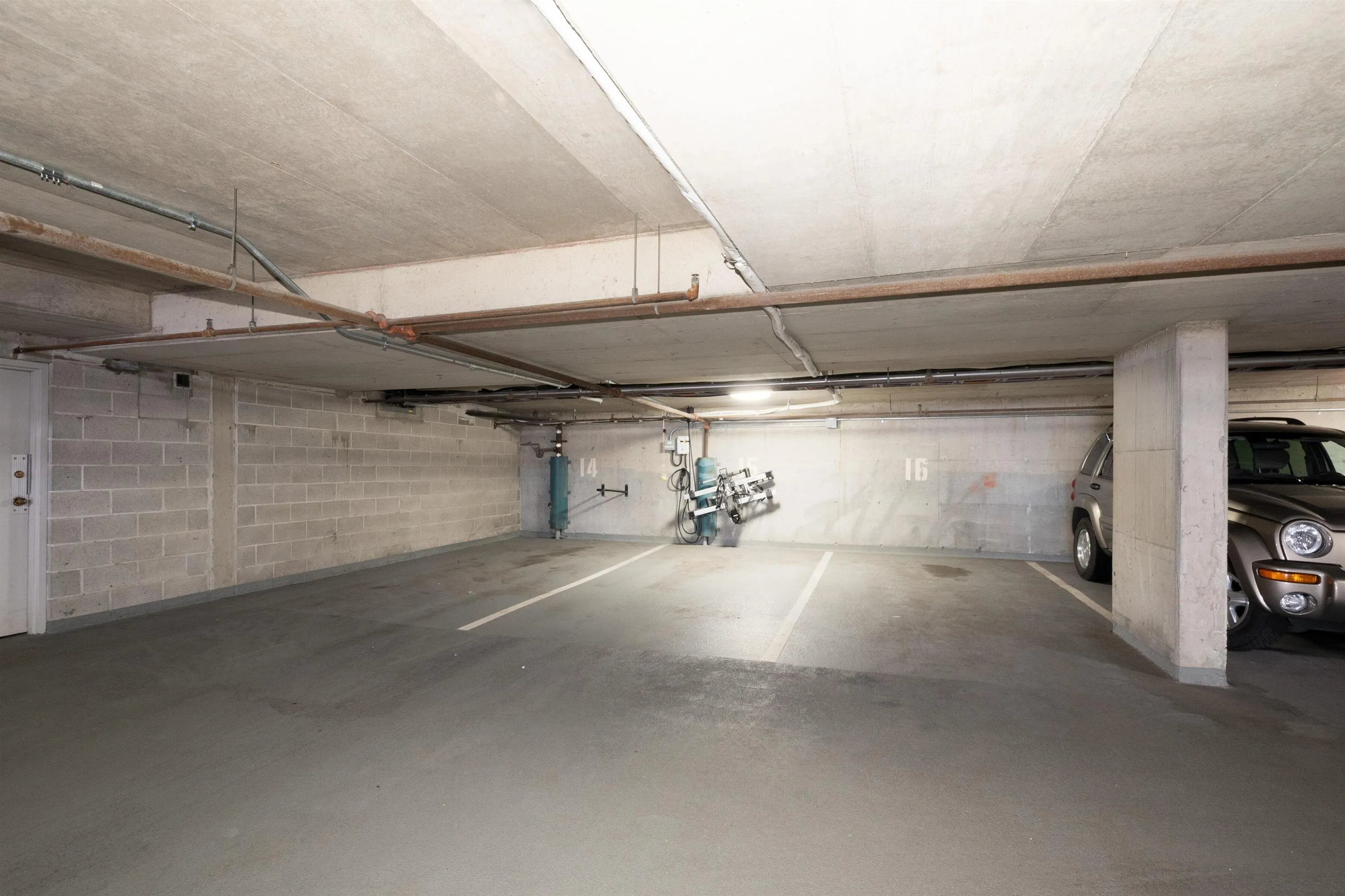 1127 Barclay Street #201