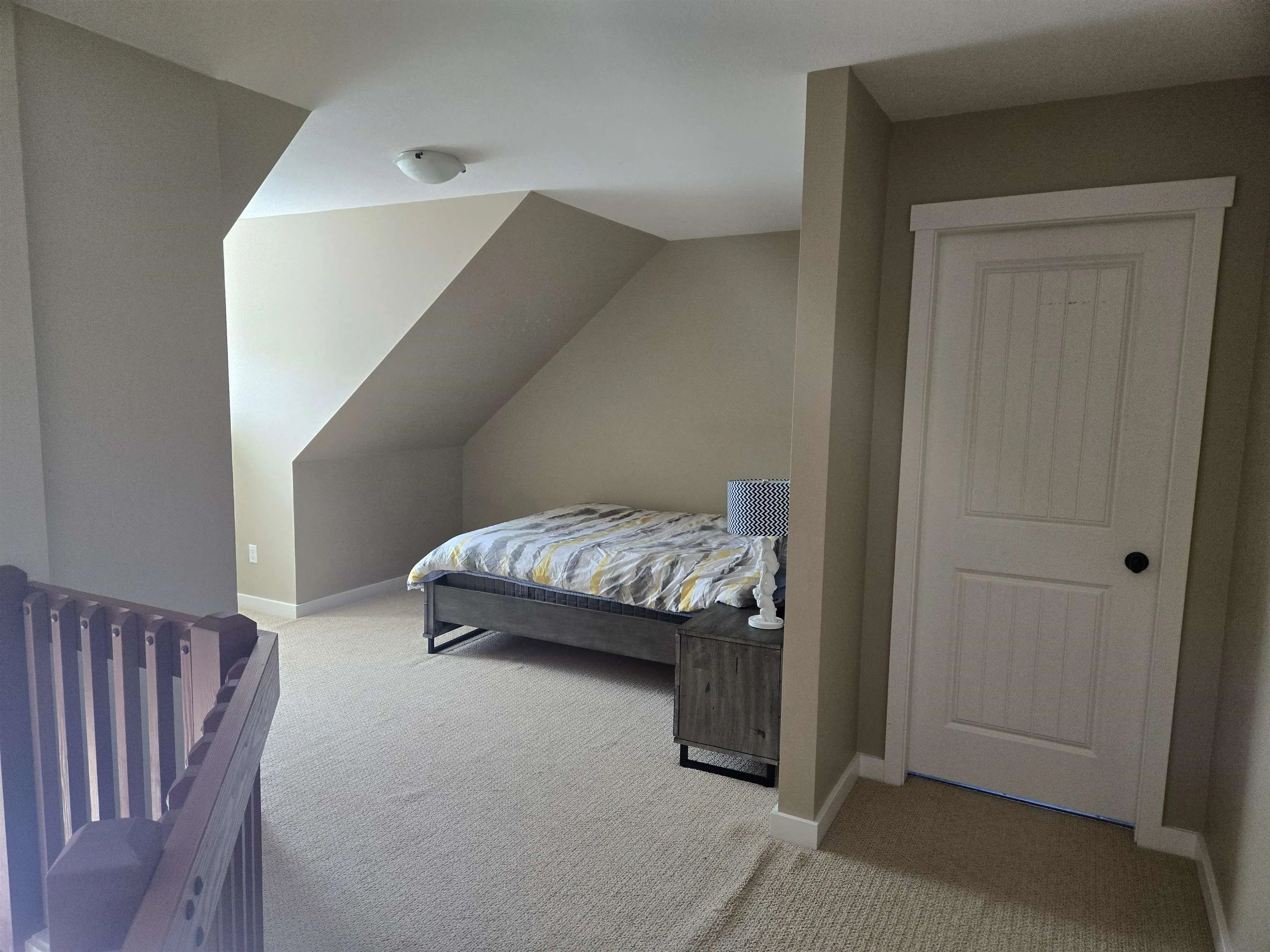 1856 Huckleberry Bend