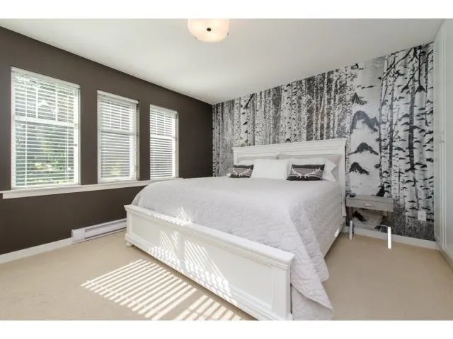 1856 Huckleberry Bend
