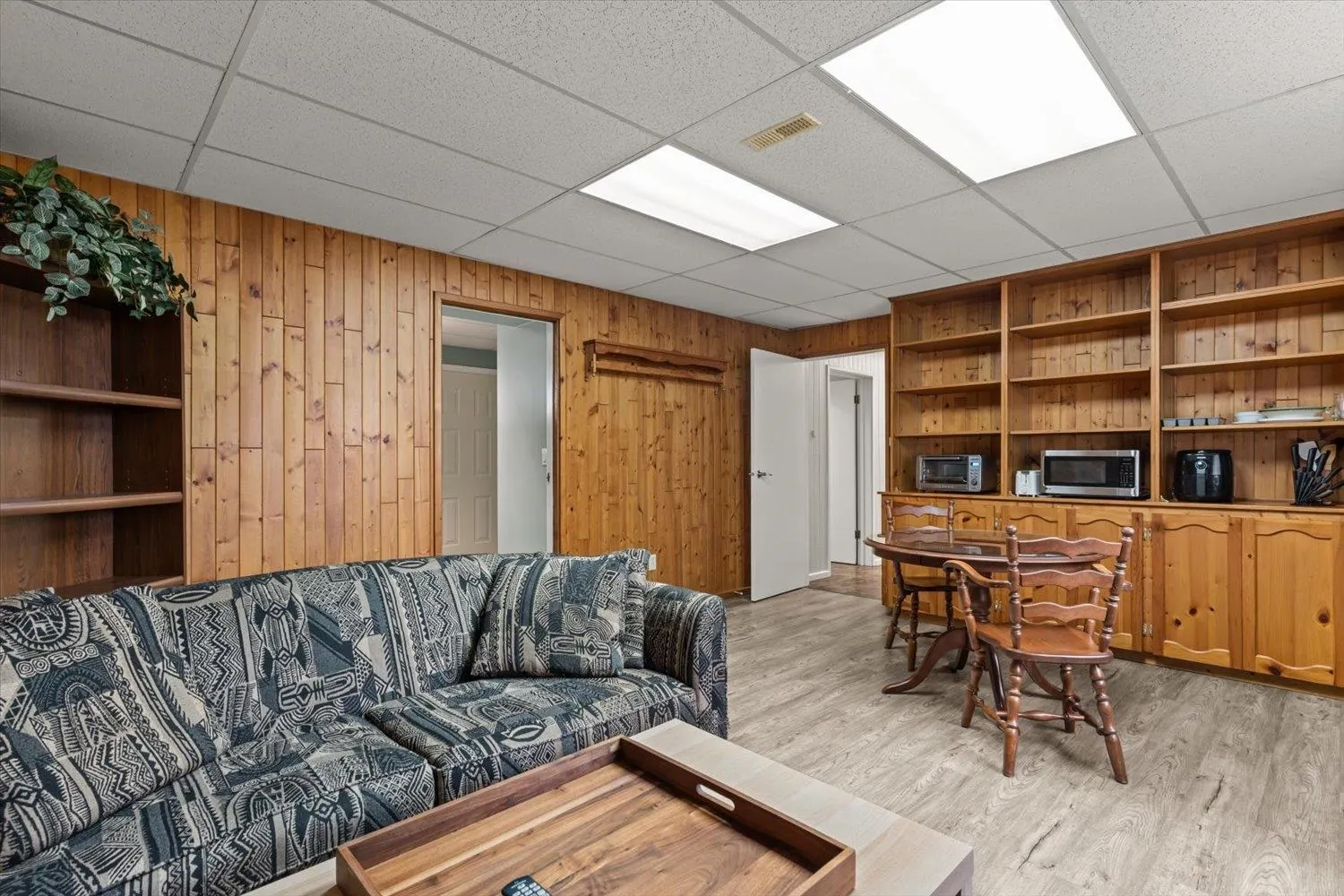 1833 Beaman Drive