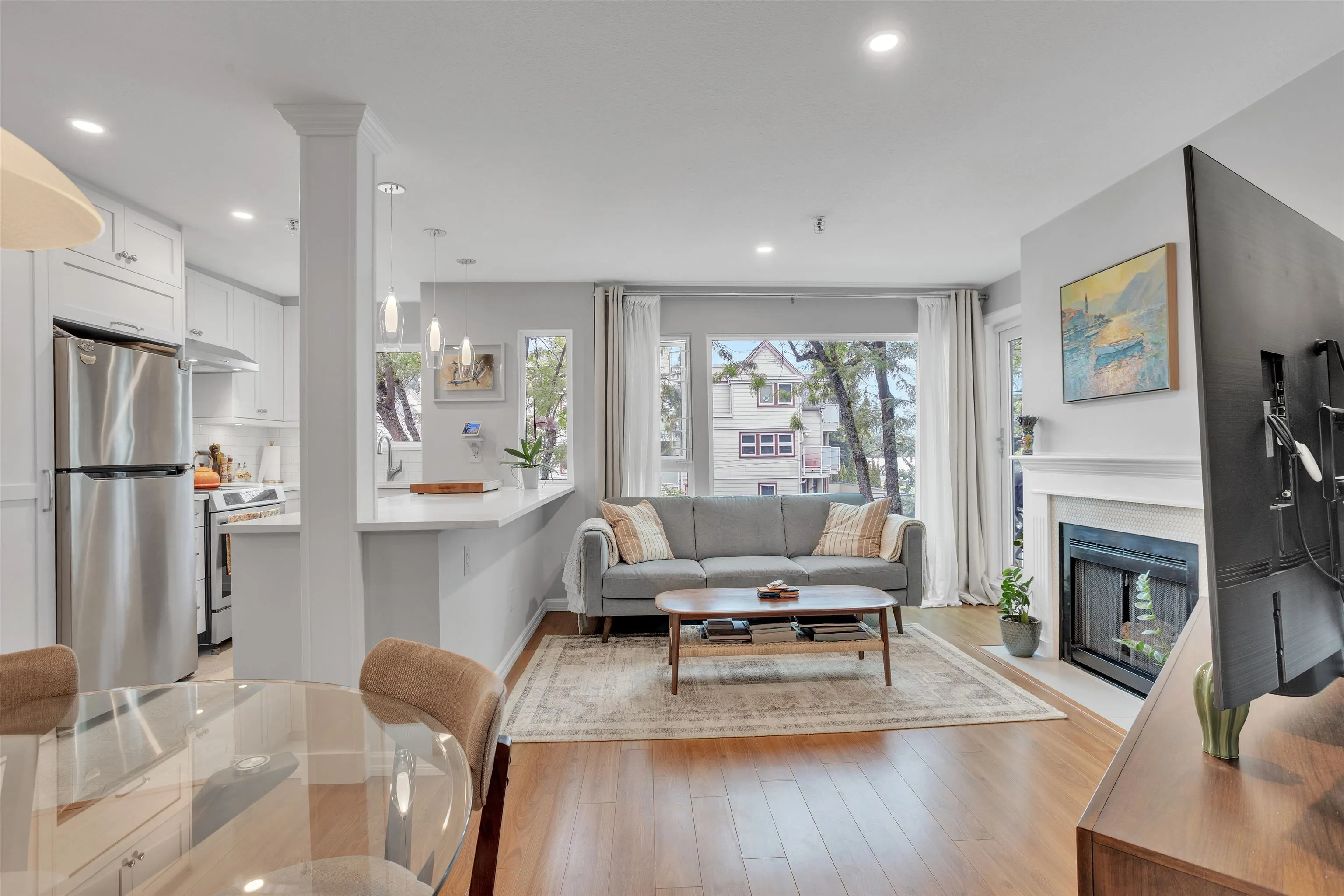 2020 W 8th Avenue #315