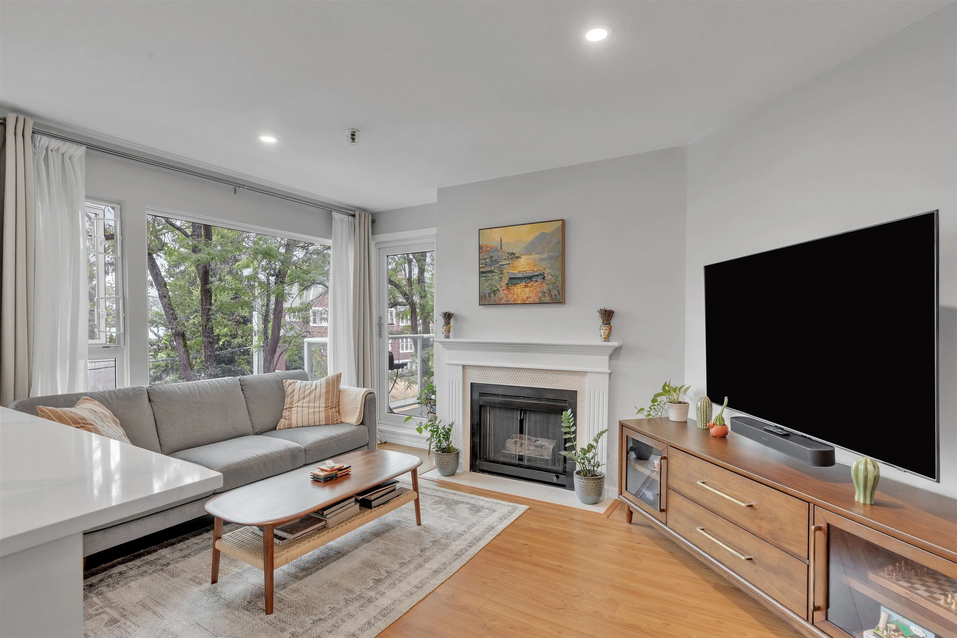 2020 W 8th Avenue #315