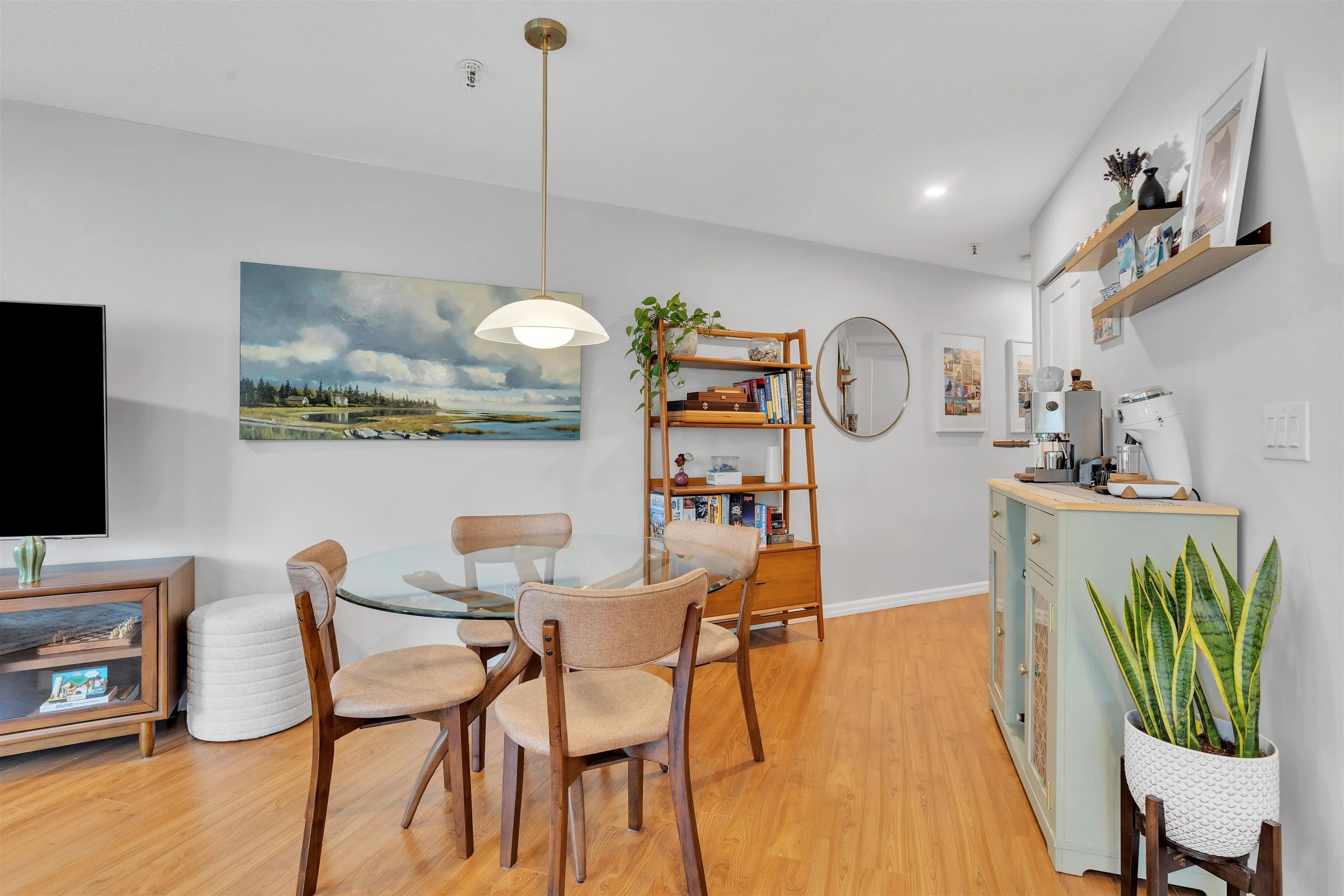 2020 W 8th Avenue #315