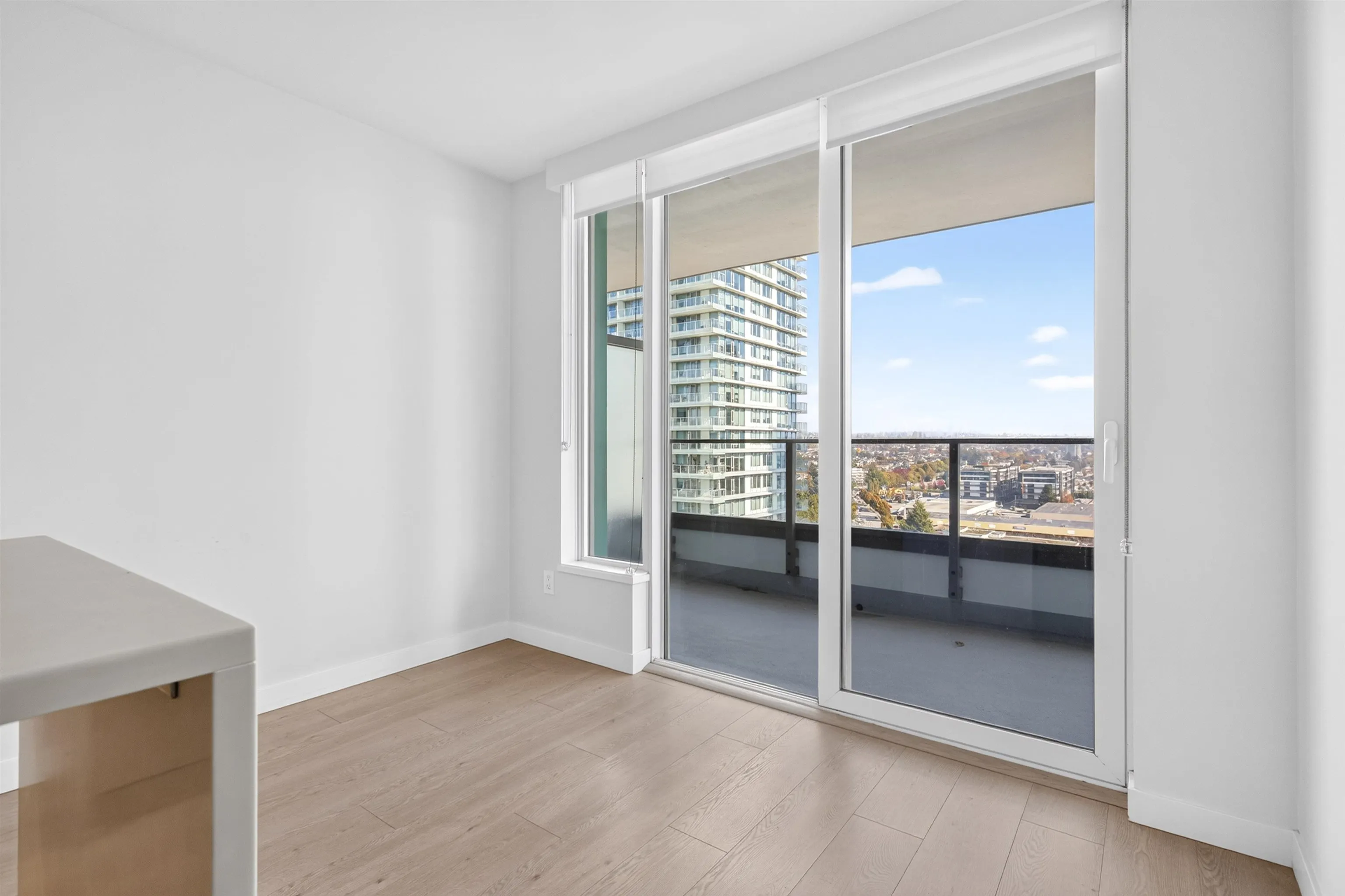 8189 Cambie Street #1506