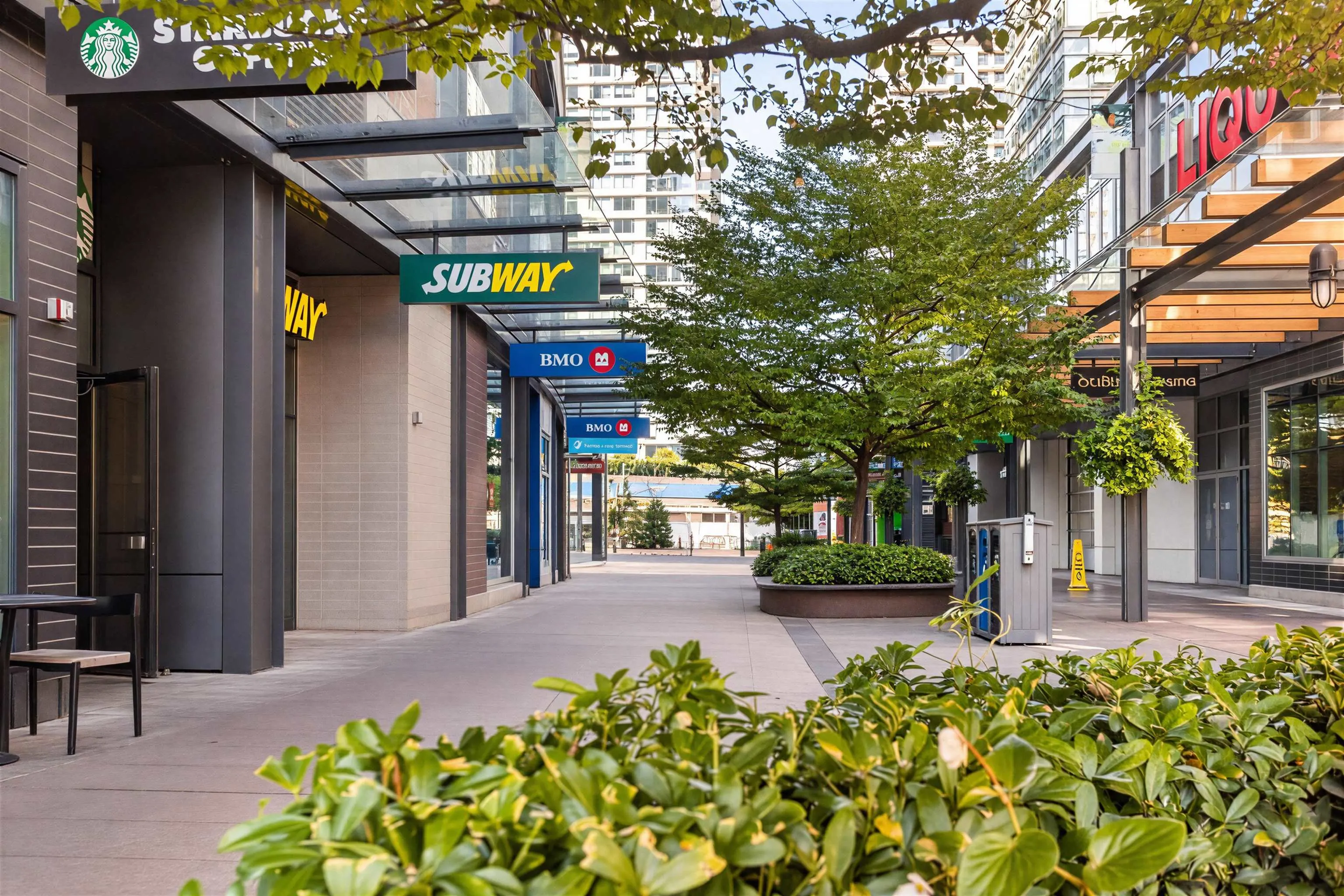 8189 Cambie Street #1506