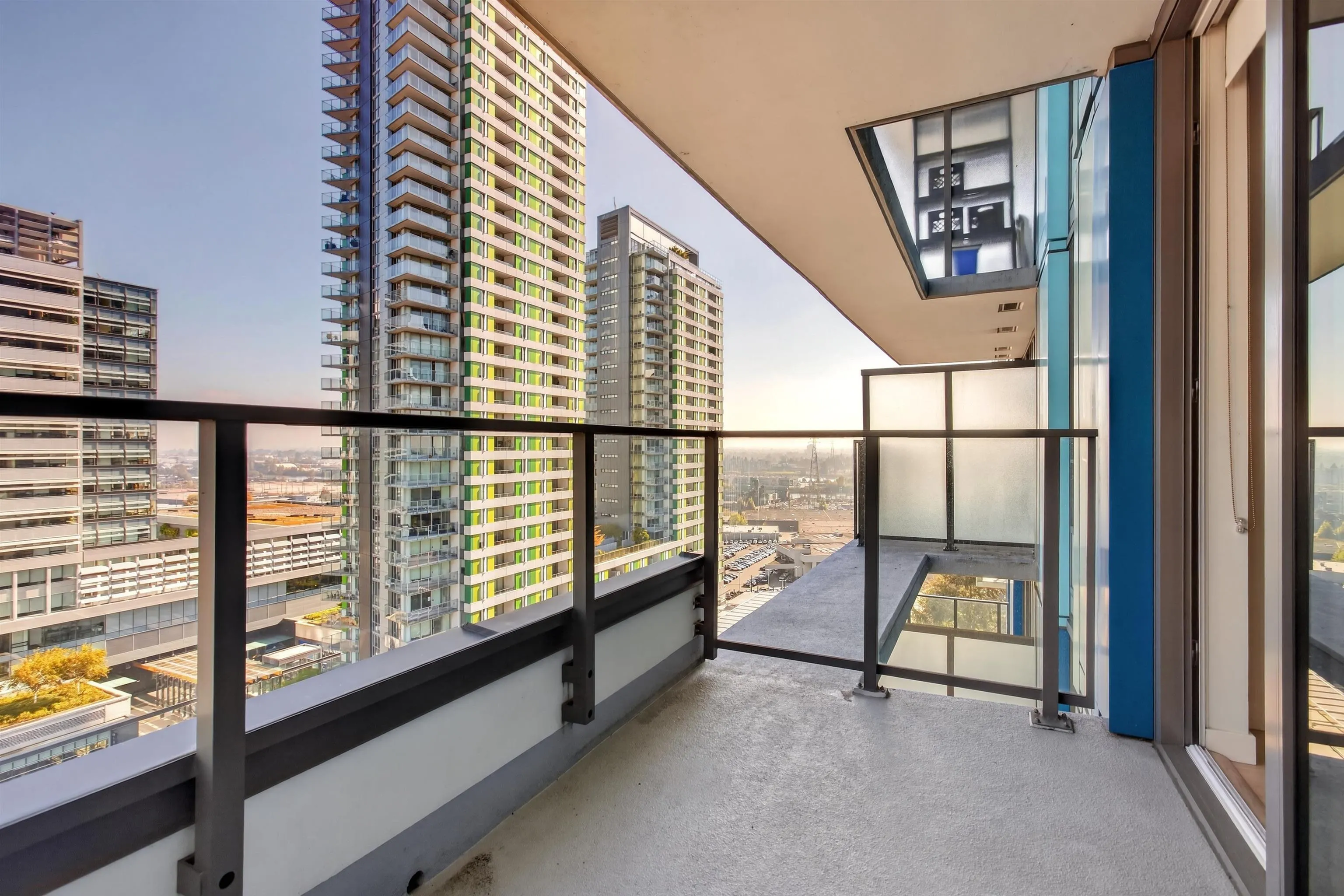 8189 Cambie Street #1506