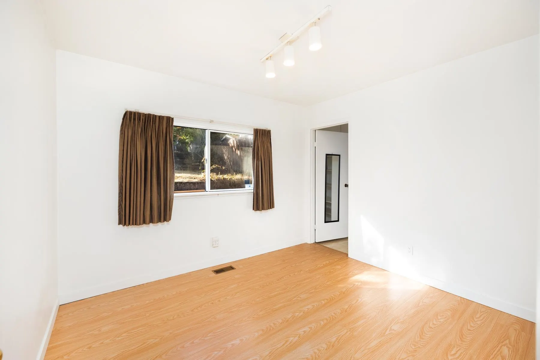 107 Sapper Street