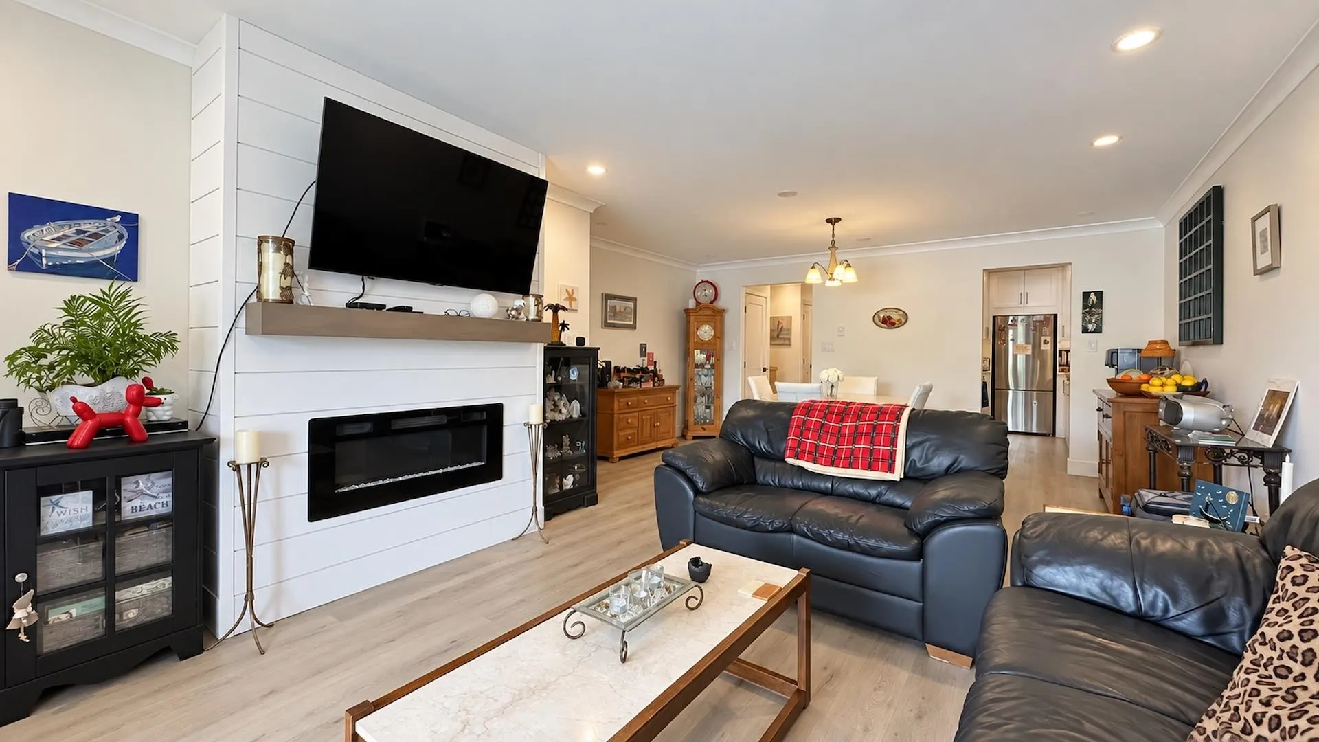 4803 48 Avenue #204