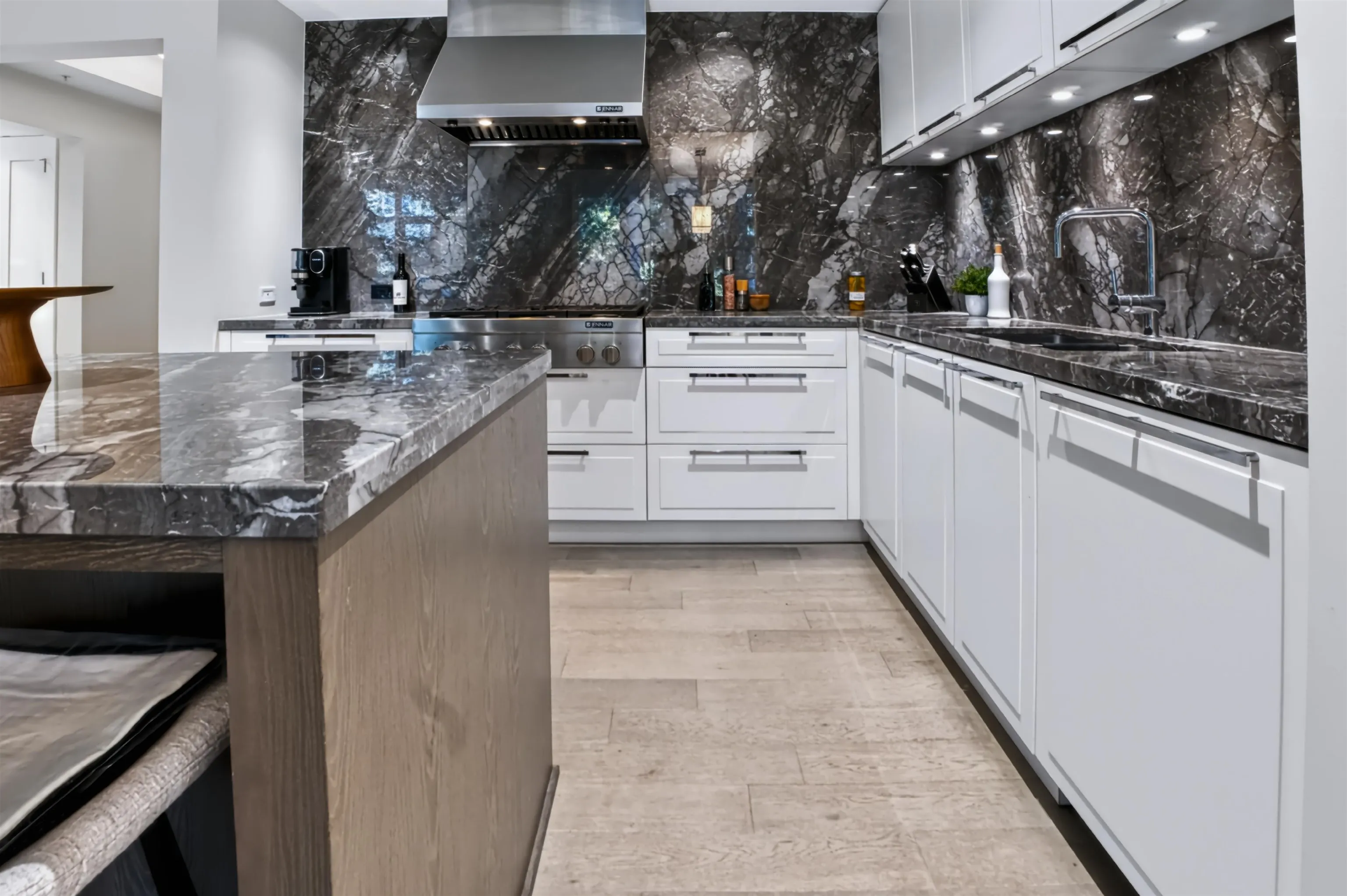 1501 Vidal Street #206