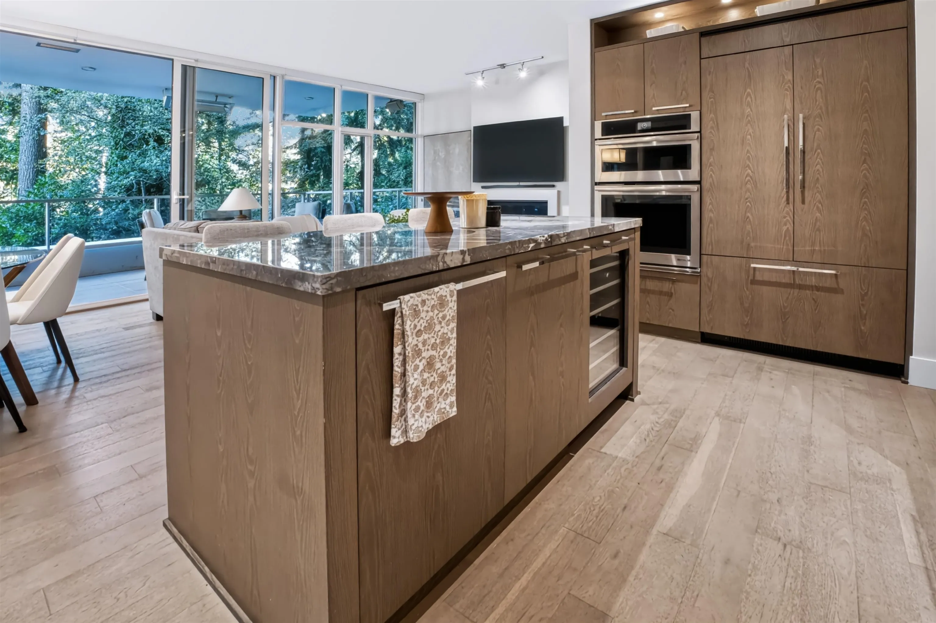 1501 Vidal Street #206